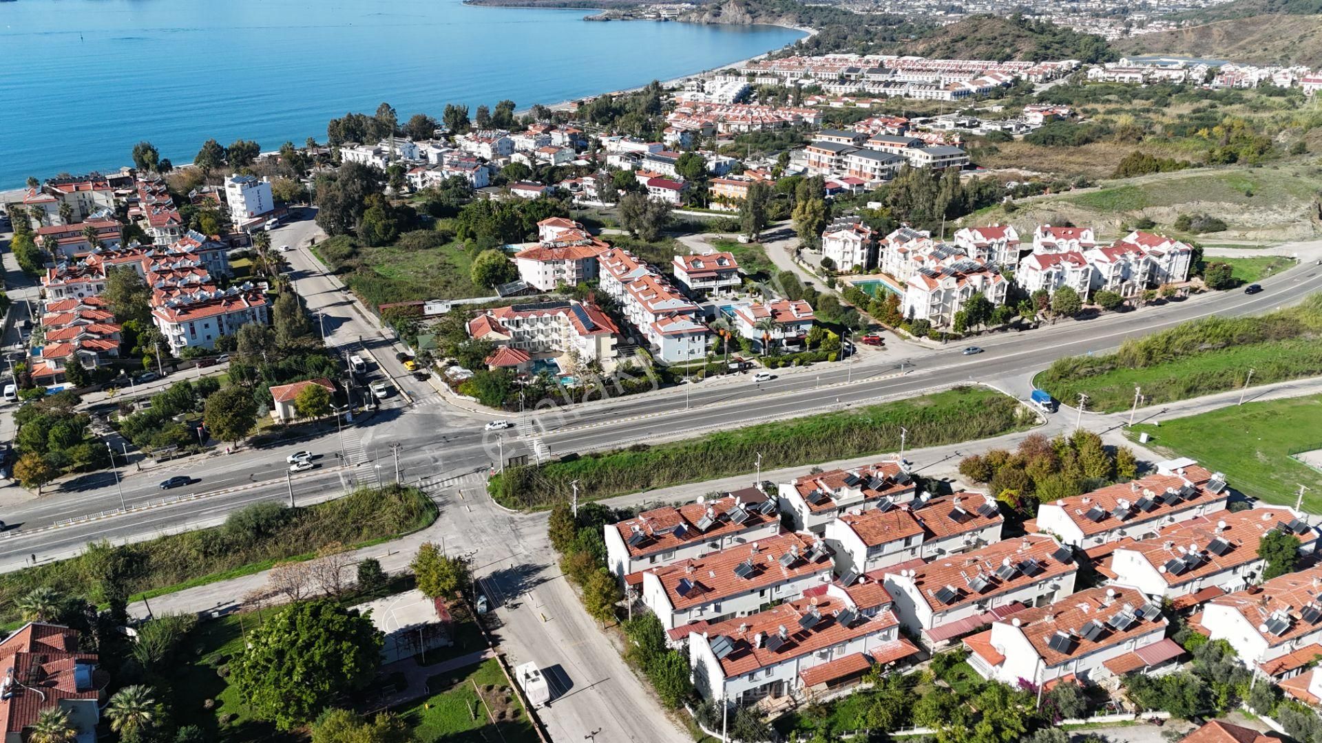 Goldhouse Dan Satılık Fethiye Foça Mahallesinde Site İçerisinde 4+1 Tribleks Villa