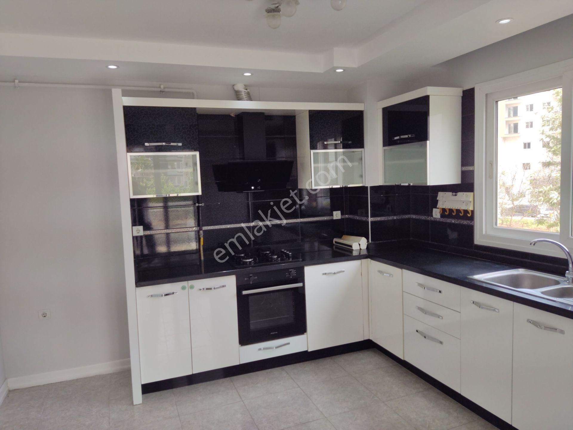 Nw Mezitli Merkez Mah Site İçi Full Yapılı Satılık 3+1 Daire - Görsel 4