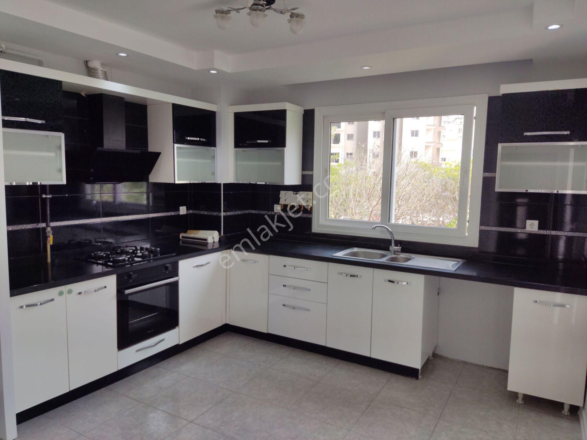 Nw Mezitli Merkez Mah Site İçi Full Yapılı Satılık 3+1 Daire - Görsel 2