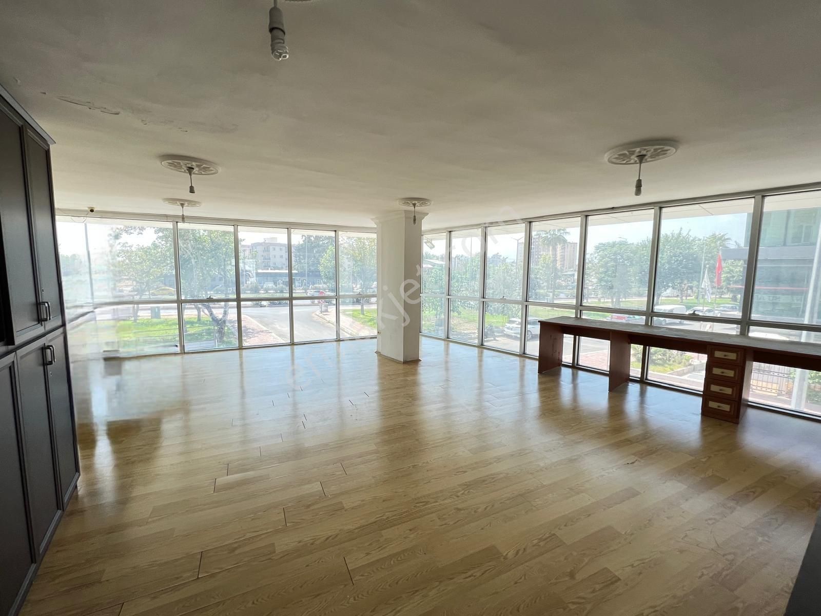 Gazi Bulvarı Çevre Yolu Üzerinde Kiralık Dükkan - Görsel 14