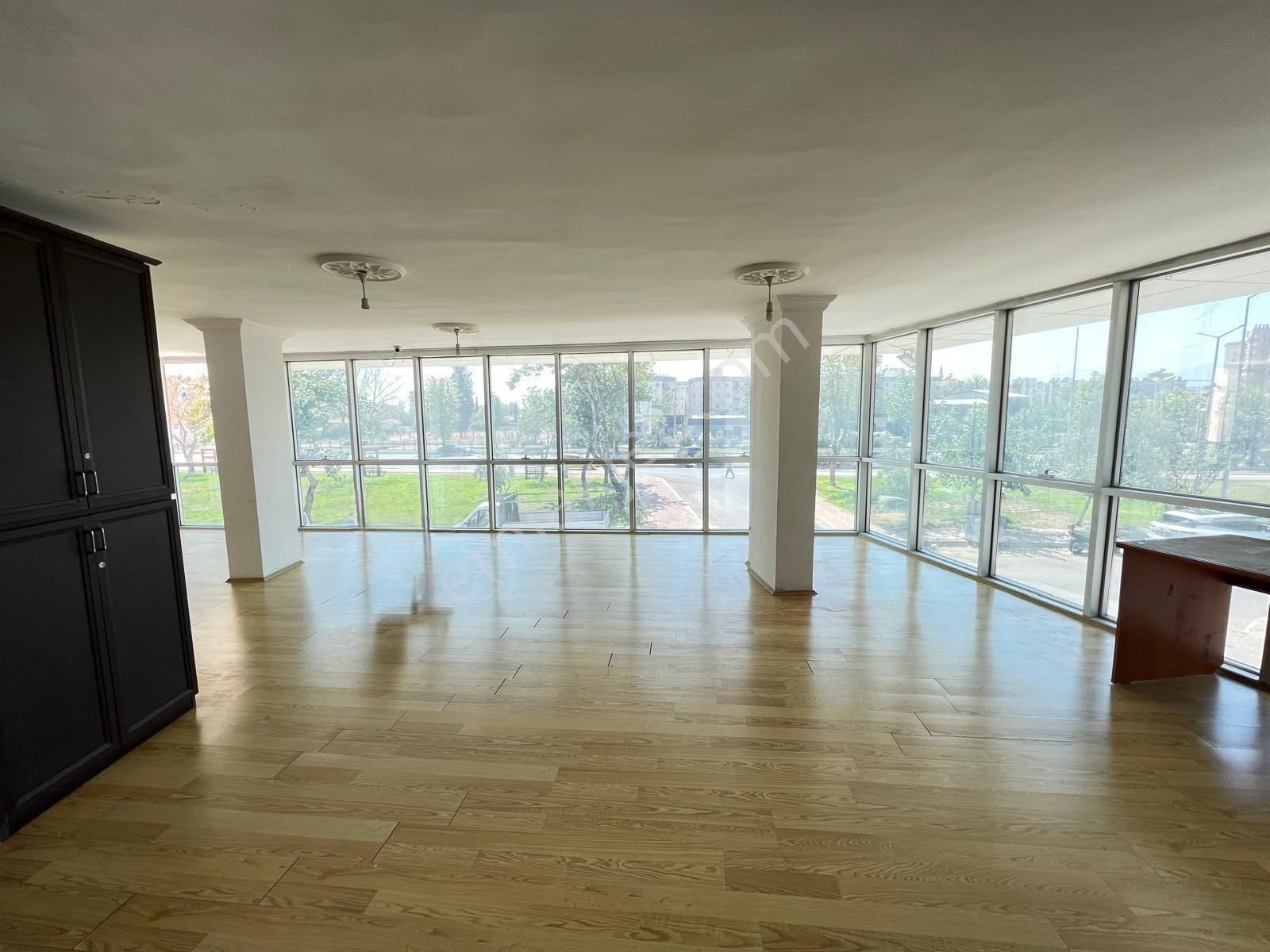 Gazi Bulvarı Çevre Yolu Üzerinde Kiralık Dükkan - Görsel 19