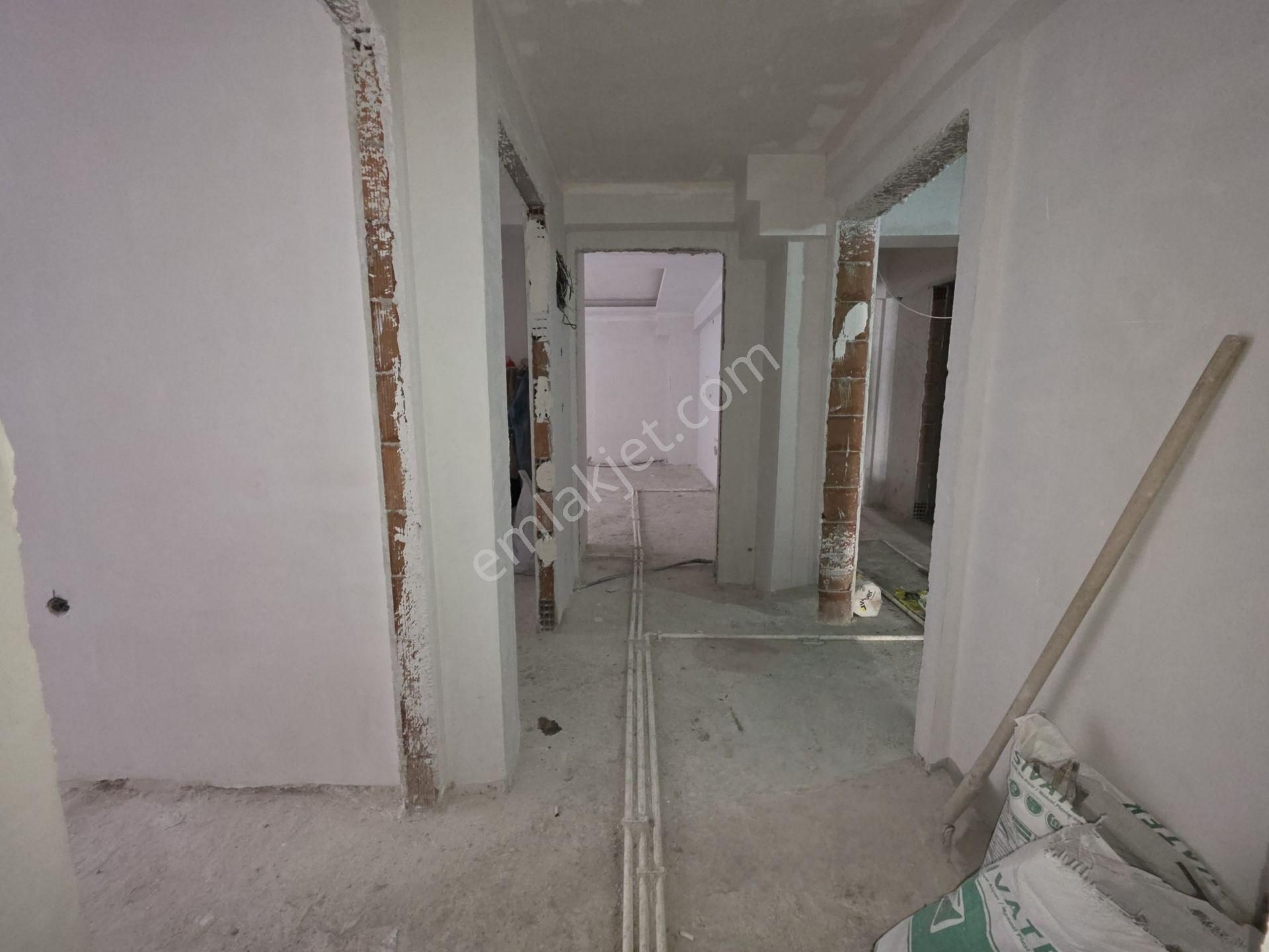 Karşıyaka Berrin Taşanda Girne Yakını Sıfır 2+1 Daire L-28 - Görsel 3