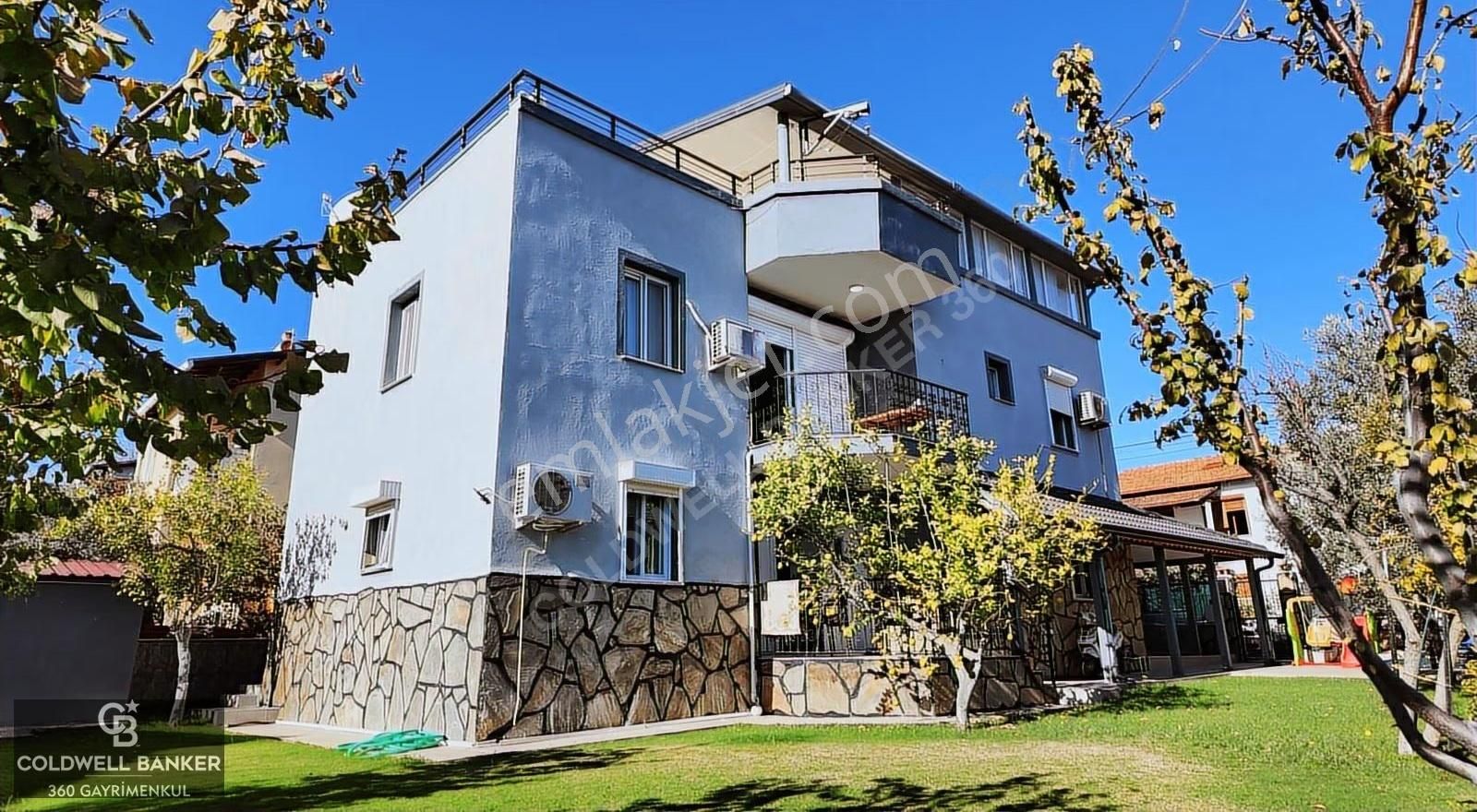 Urla Gülbahçede 479m² Arsada Geniş Bahçeli 3+1 Müstakiltripleks - Görsel 7