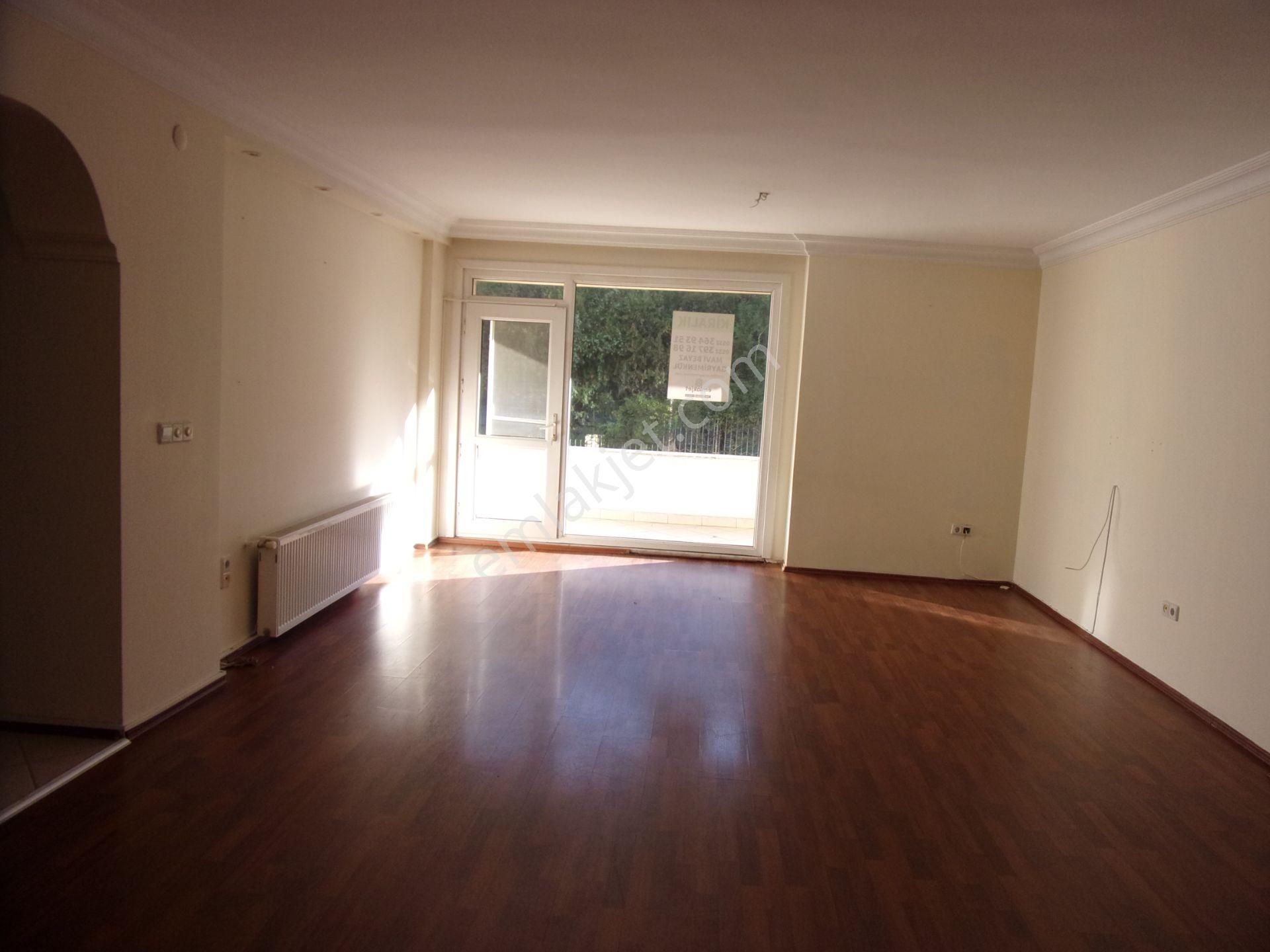 Tarabya Sitede 3+1 140 Metrekare Bakımlı Kiralık Daire - Görsel 30