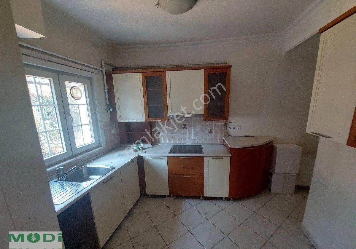 Koşuyolu Satılık 3+1 Bahçeli Müstakil Ev - Görsel 3