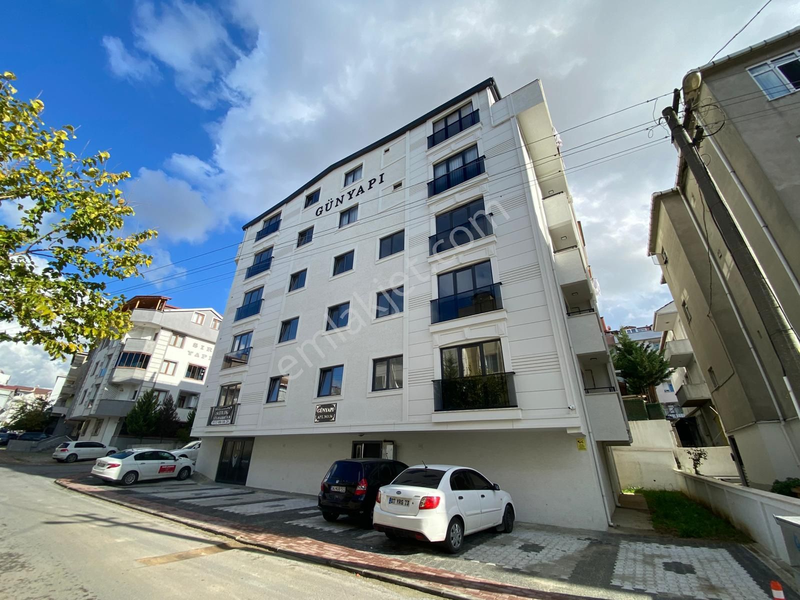 Çayırova Özgürlük Mah. Lüx Ve Geniş Dublex 4+1 Satılık Daire - Görsel 3