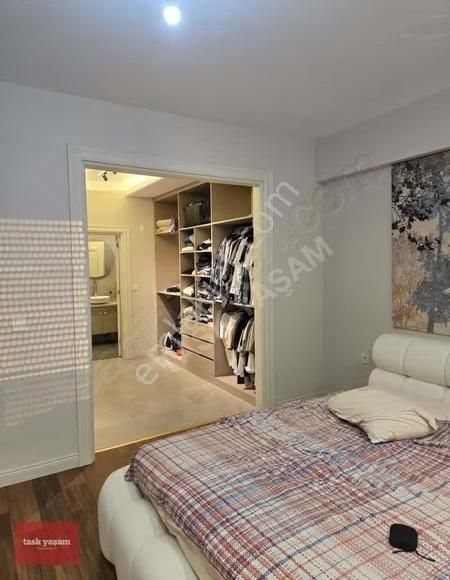 Tepeörende Yeni Bitmiş Müstakil Havuzlu Villa - Görsel 2