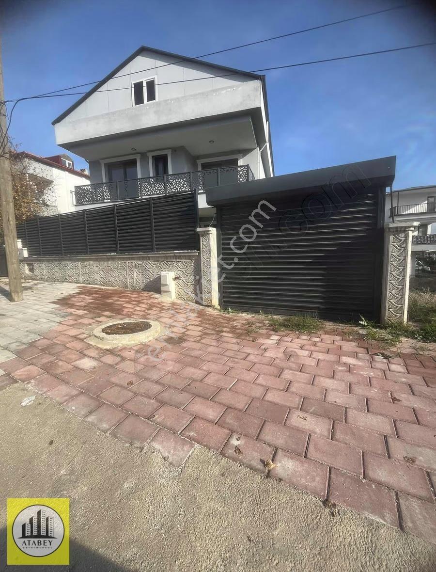 Atabey'den Bahçelievler'de 4 Tarafı Bahçeli Sıfır Satılık Villa - Görsel 6