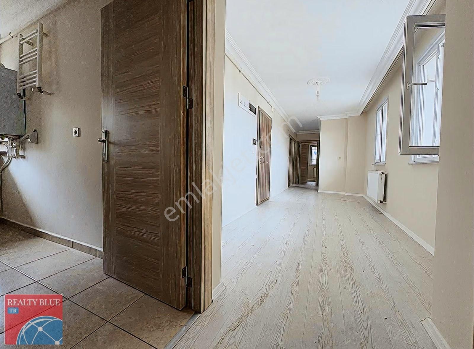 Sultanbeyli Butik Site İçinde Satılık Lüx Daire - Görsel 3