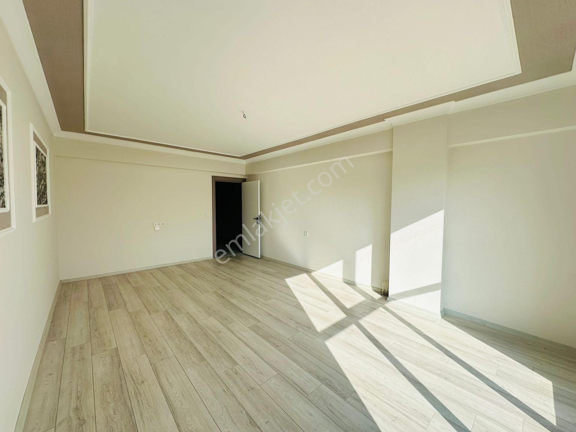 Karapürçek'te Salı Pazarı Yakını Full Yapılı 3+1 Satılık Sıfır Daire !!! - Görsel 14