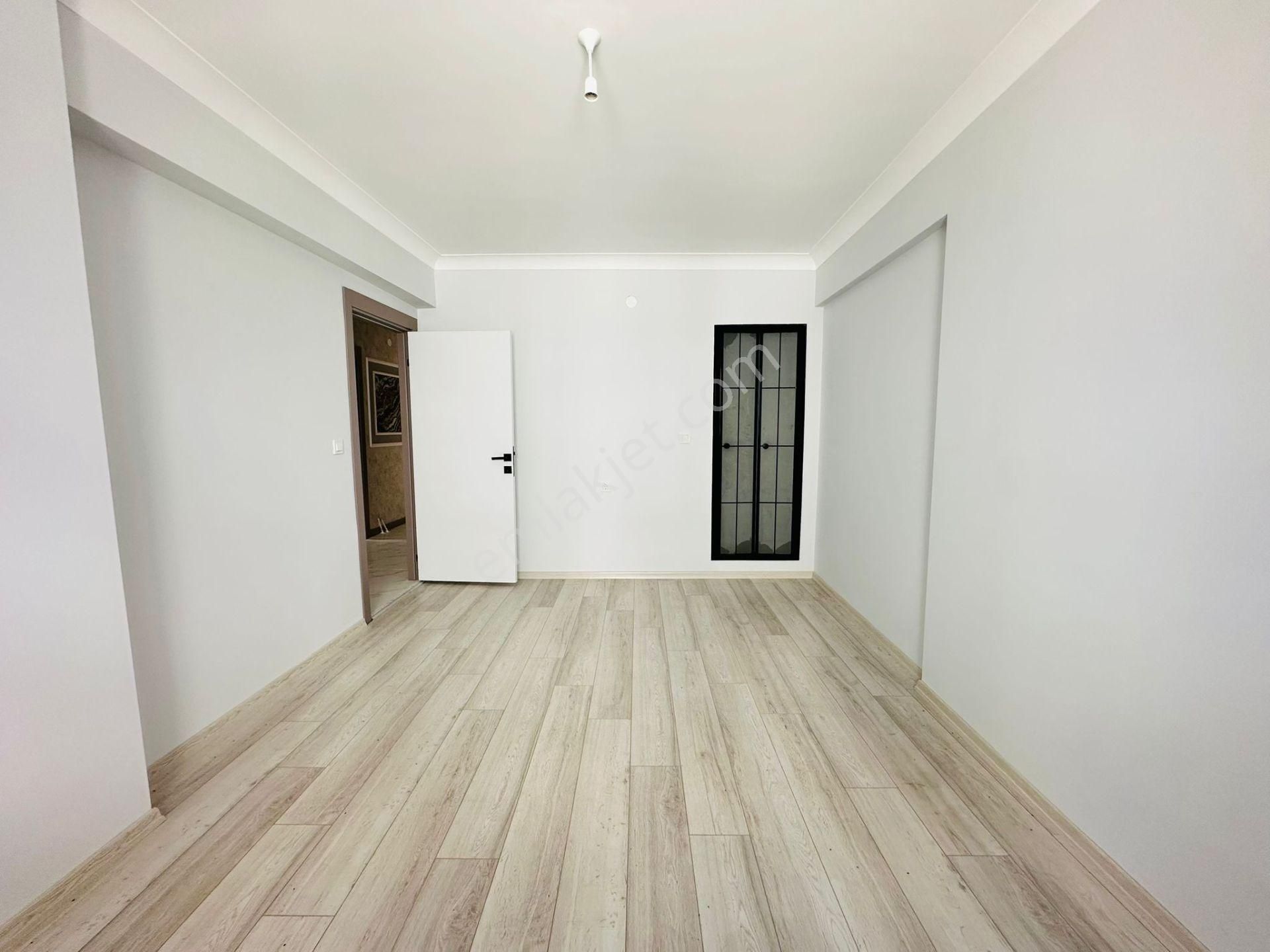 Karapürçek'te Salı Pazarı Yakını Full Yapılı 3+1 Satılık Sıfır Daire !!! - Görsel 13