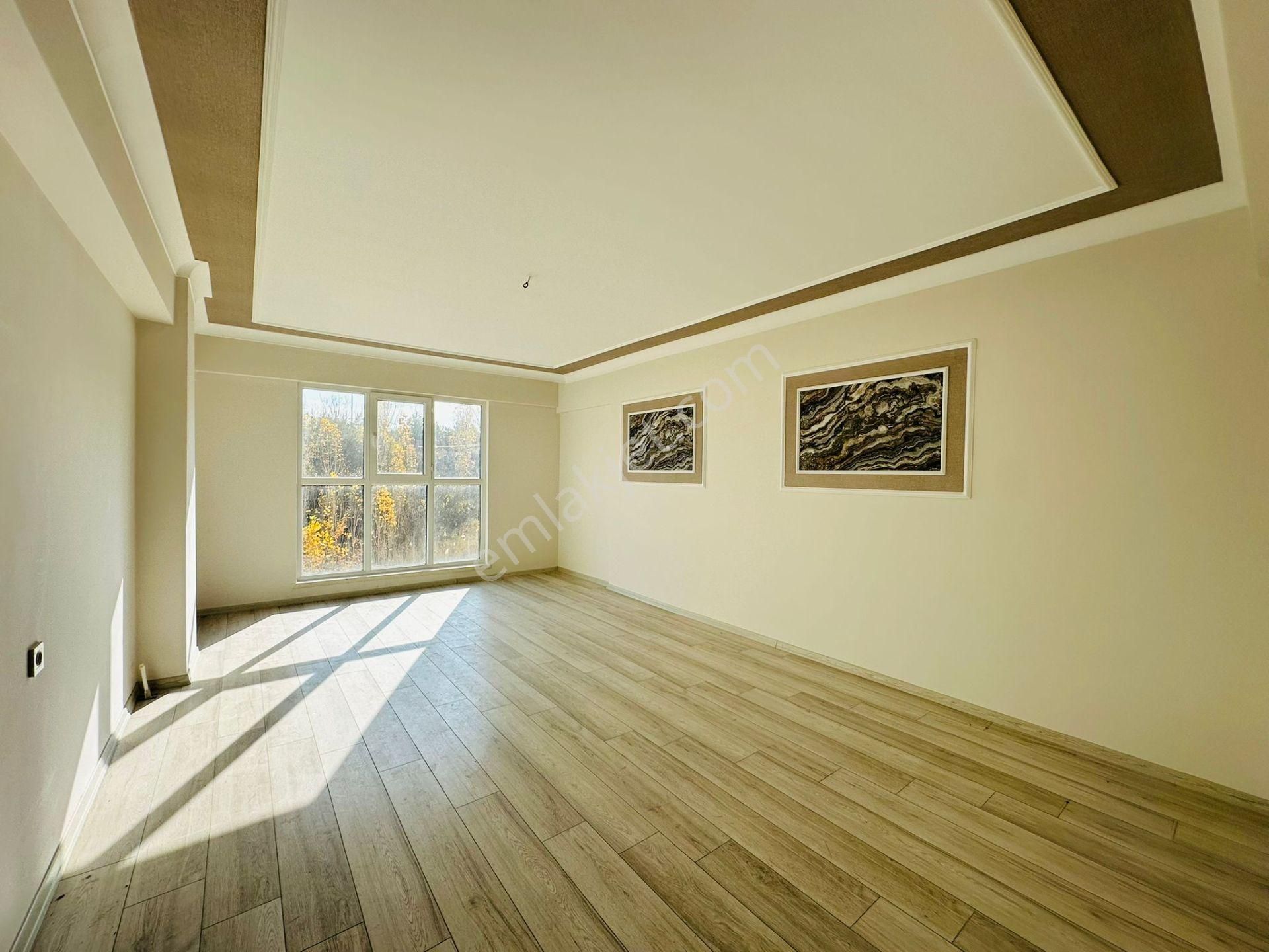 Karapürçek'te Salı Pazarı Yakını Full Yapılı 3+1 Satılık Sıfır Daire !!! - Görsel 5