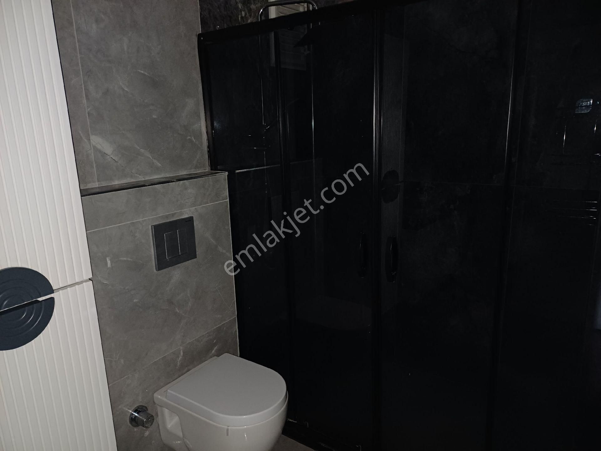 Kalekışladan Manzaralı Ful Lüks Yapılı Kiralık Geniş 4+1 Daire - Görsel 32