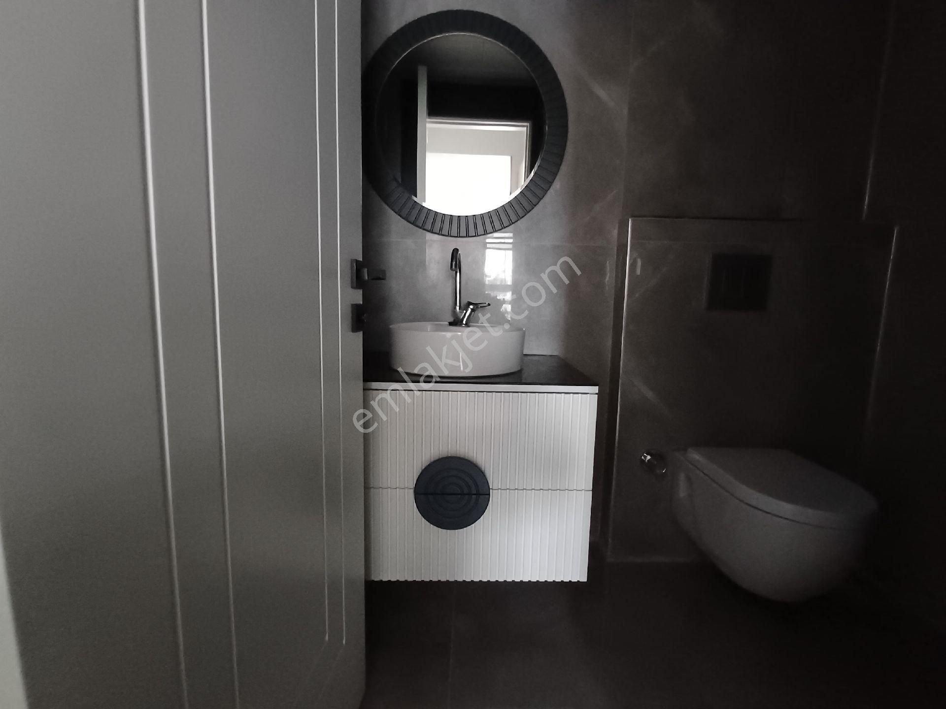 Kalekışladan Manzaralı Ful Lüks Yapılı Kiralık Geniş 4+1 Daire - Görsel 28