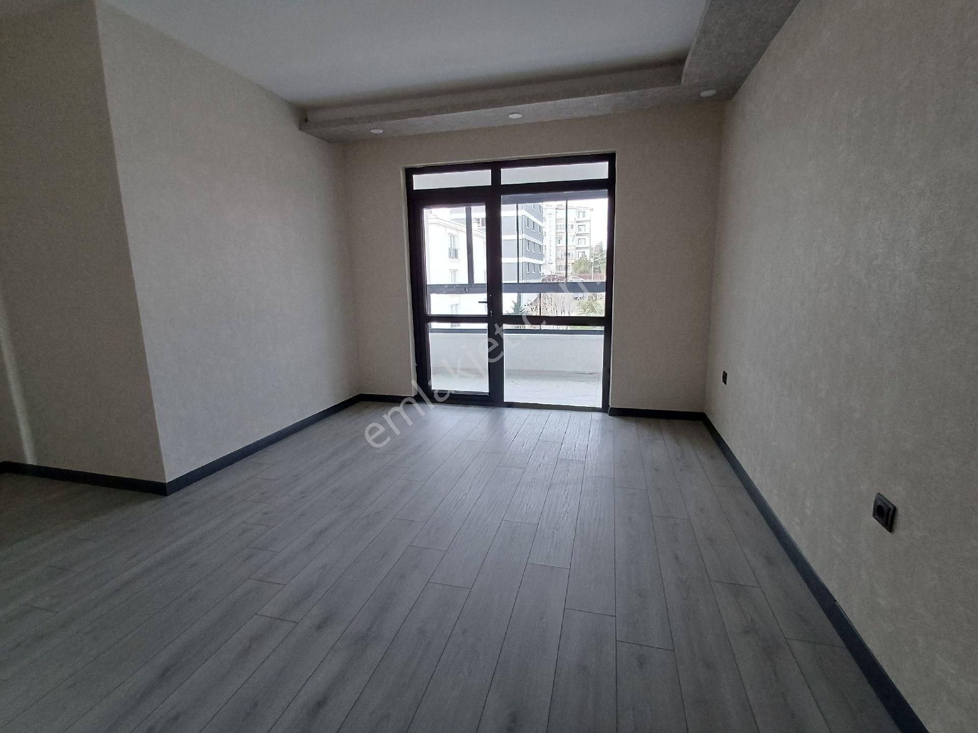 Kalekışladan Manzaralı Ful Lüks Yapılı Kiralık Geniş 4+1 Daire - Görsel 22