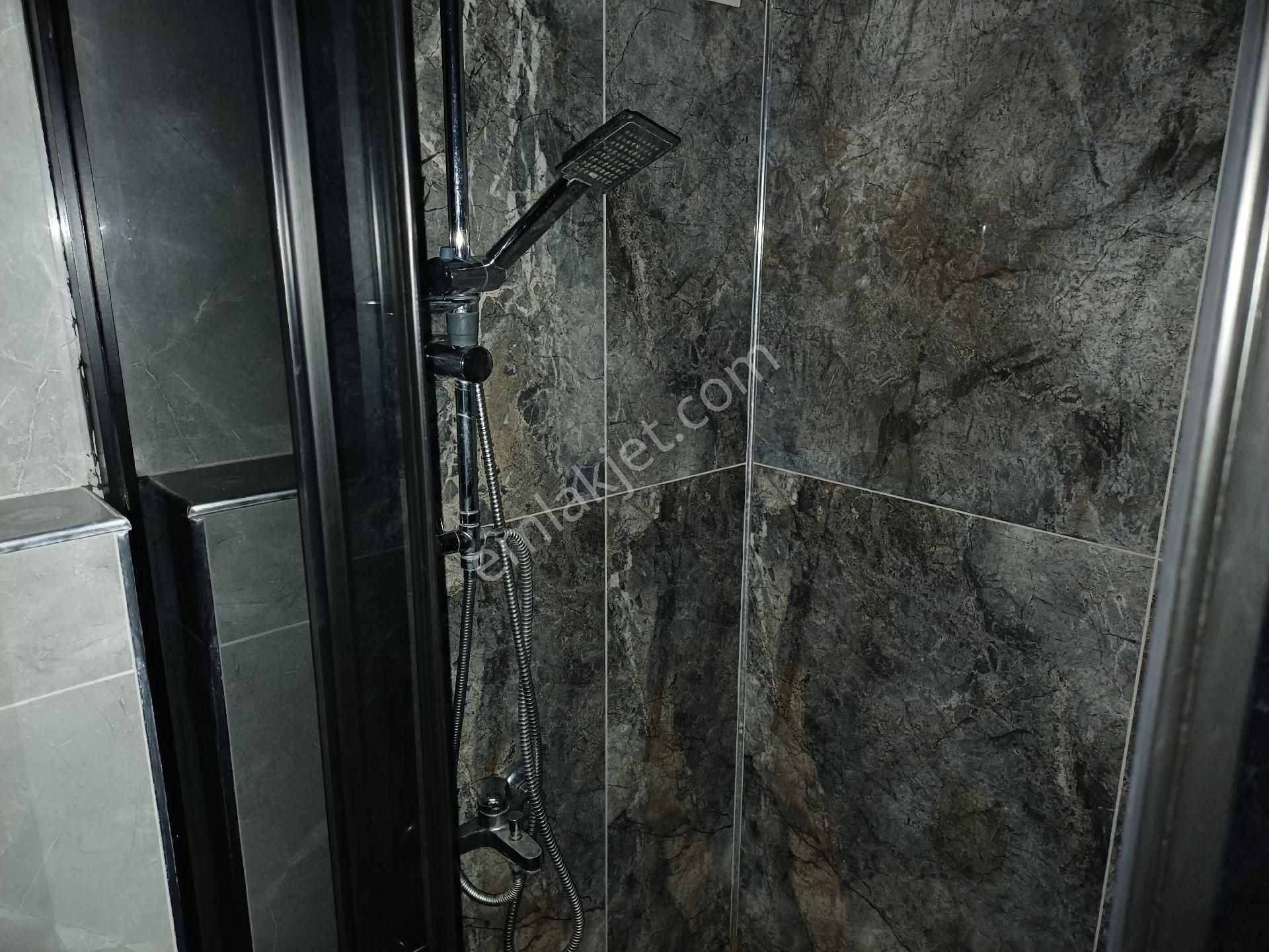 Kalekışladan Manzaralı Ful Lüks Yapılı Kiralık Geniş 4+1 Daire - Görsel 33