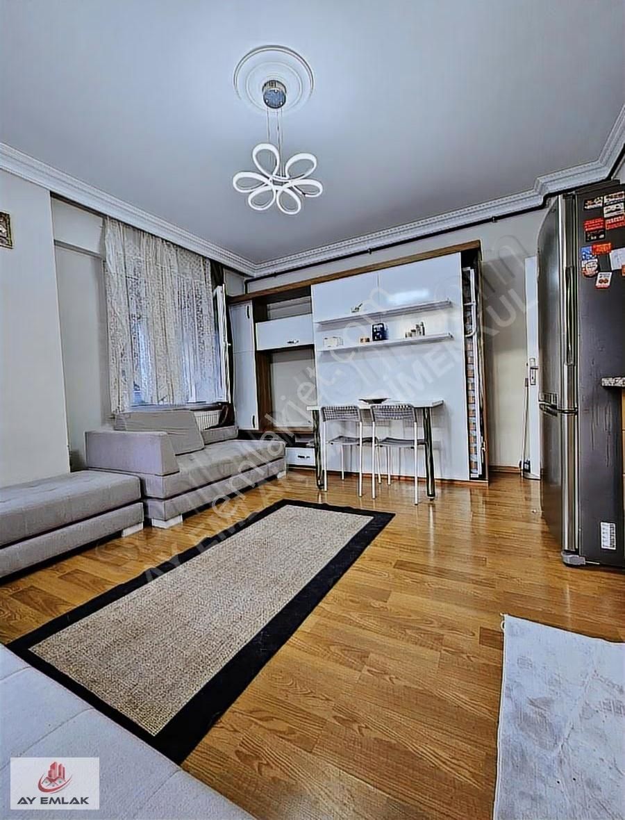 Ay Emlak'tan Merkezi Konum İskele'de Kombili 2+1 Eşyalı Daire - Görsel 5