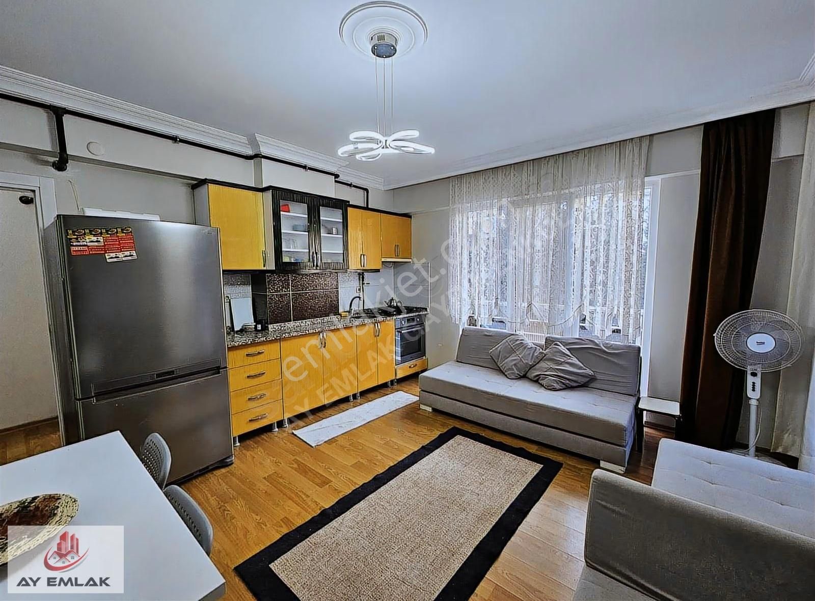 Ay Emlak'tan Merkezi Konum İskele'de Kombili 2+1 Eşyalı Daire - Görsel 21