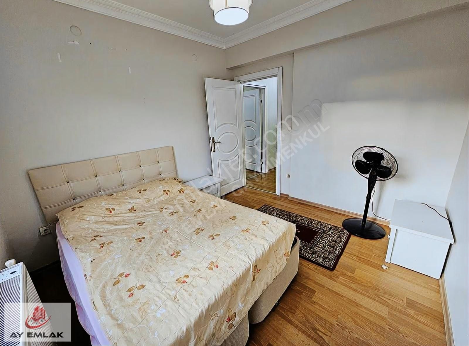 Ay Emlak'tan Merkezi Konum İskele'de Kombili 2+1 Eşyalı Daire - Görsel 22