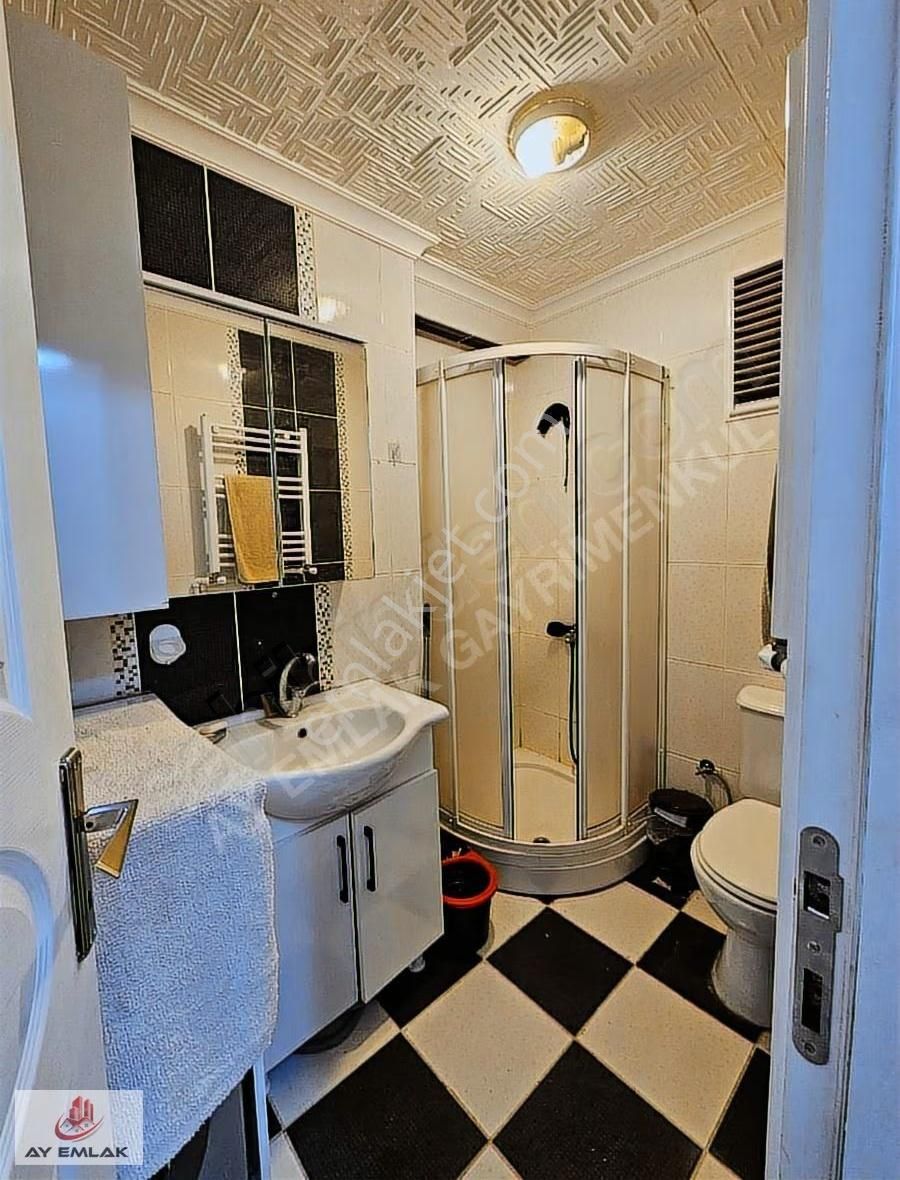 Ay Emlak'tan Merkezi Konum İskele'de Kombili 2+1 Eşyalı Daire - Görsel 18