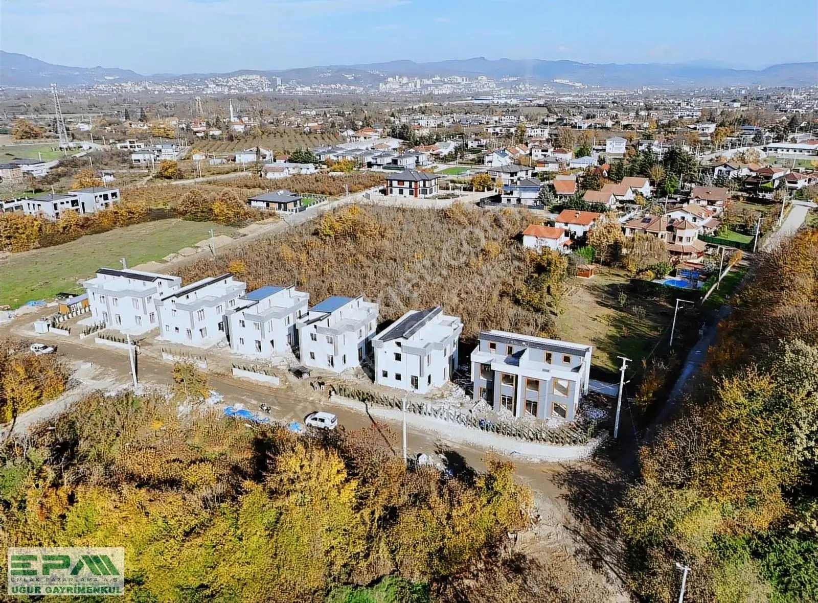 Epa Uğur'dan Sarayyerinde Satılık Triplex Çatı Katlı Villa - Görsel 4