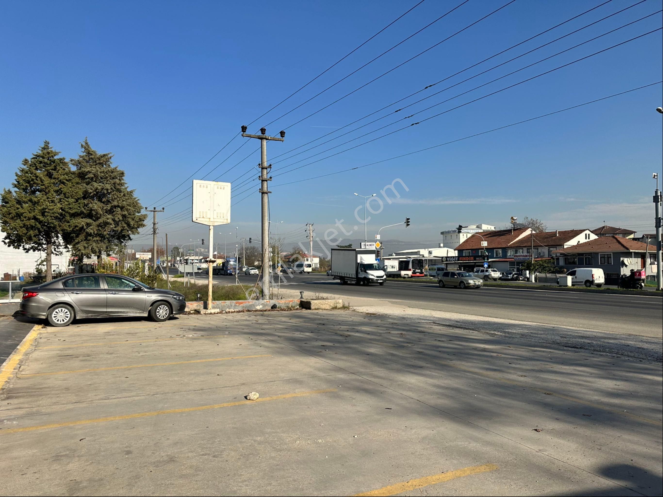 Düzce Yığılca Işıklarında Kiralık 700 M2 Dükkan-bina - Görsel 5