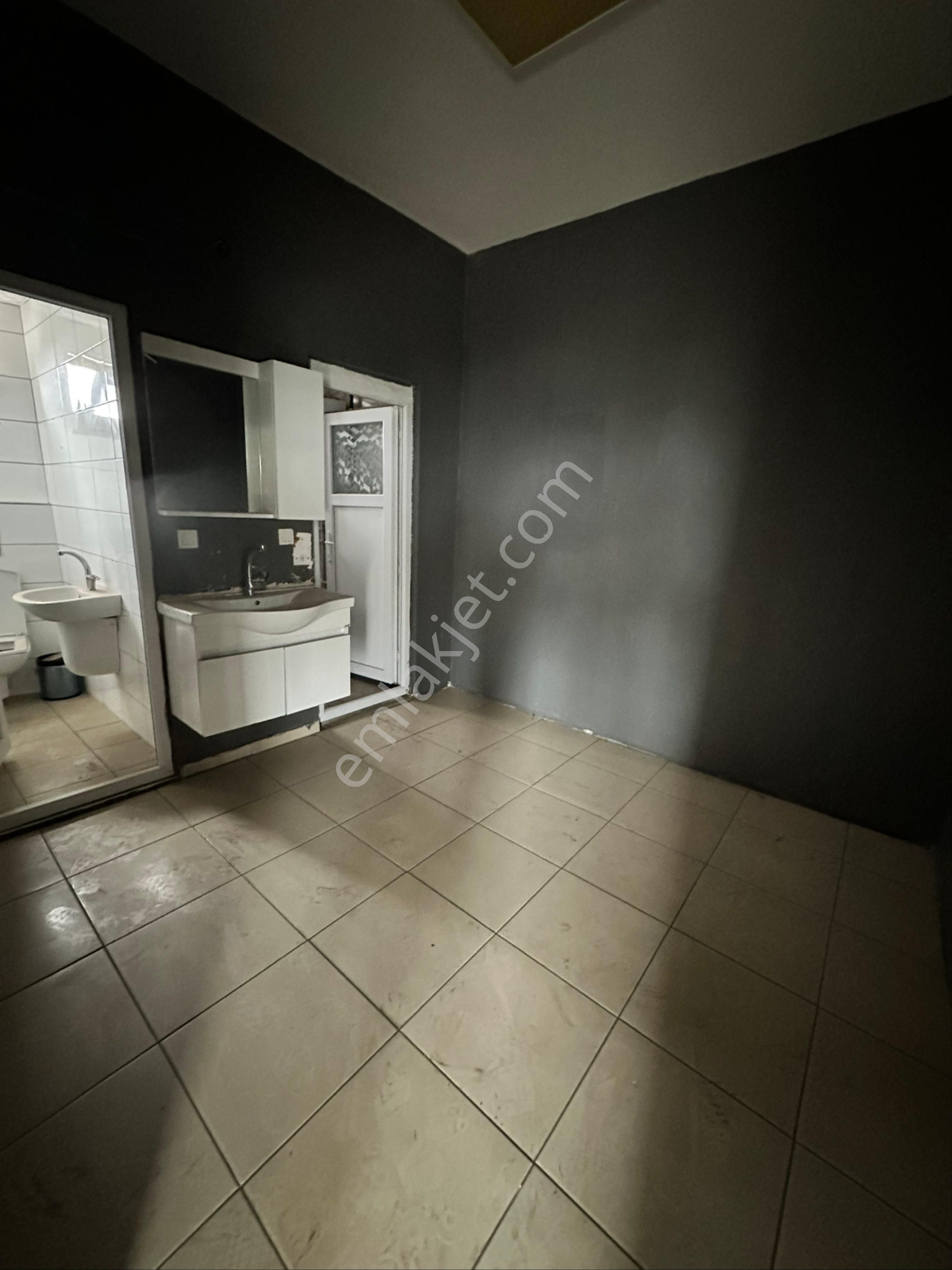 Düzce Yığılca Işıklarında Kiralık 700 M2 Dükkan-bina - Görsel 11