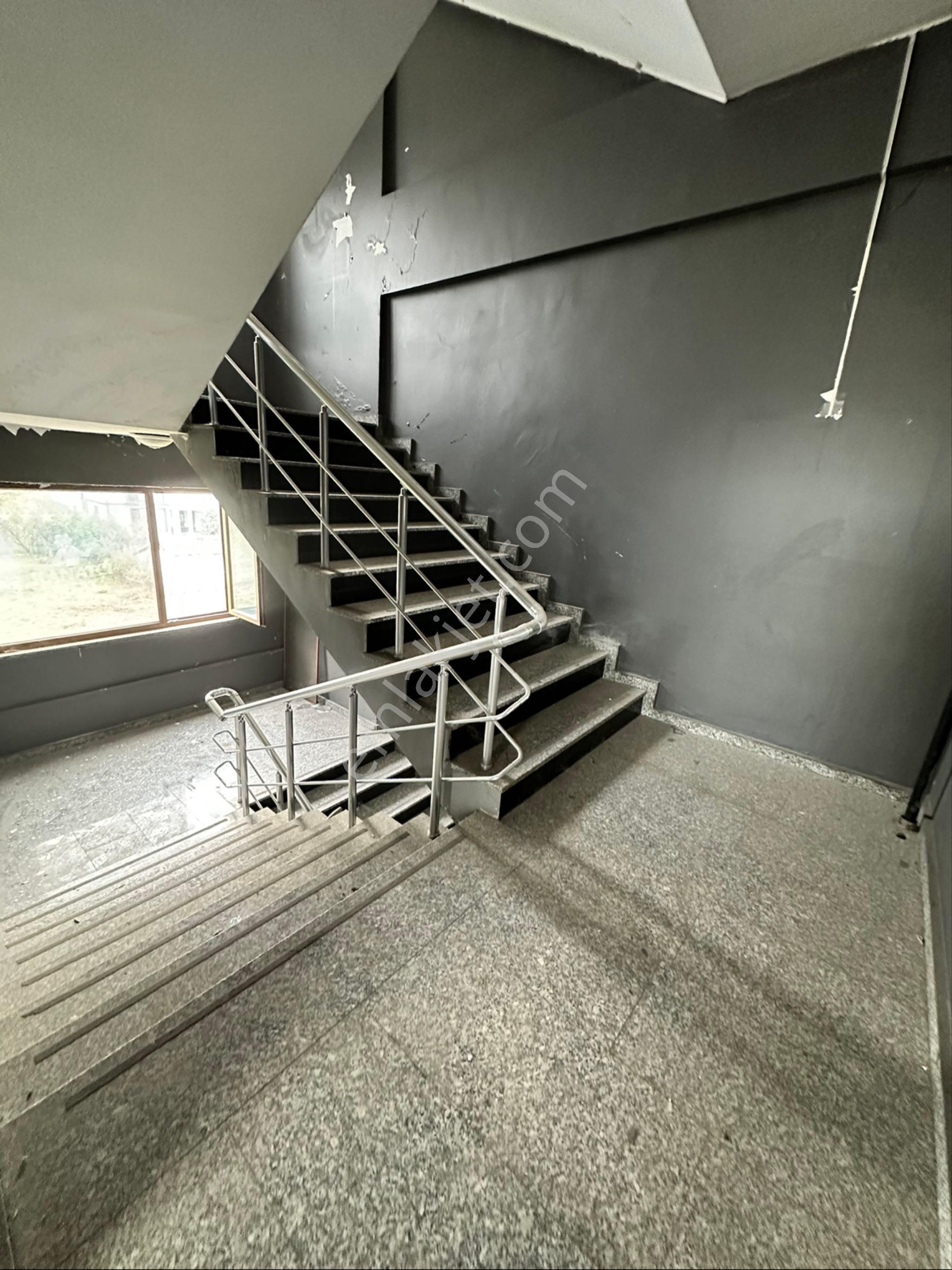 Düzce Yığılca Işıklarında Kiralık 700 M2 Dükkan-bina - Görsel 14