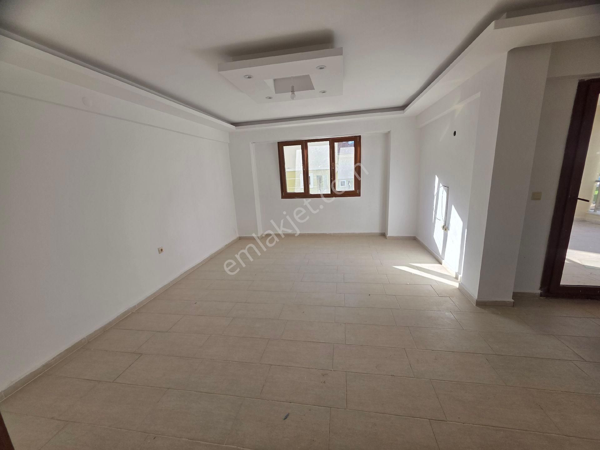 Didim Akbük'de Havuzlu Sitede Geniş Müstakil Bahçeli Satılık - Görsel 7