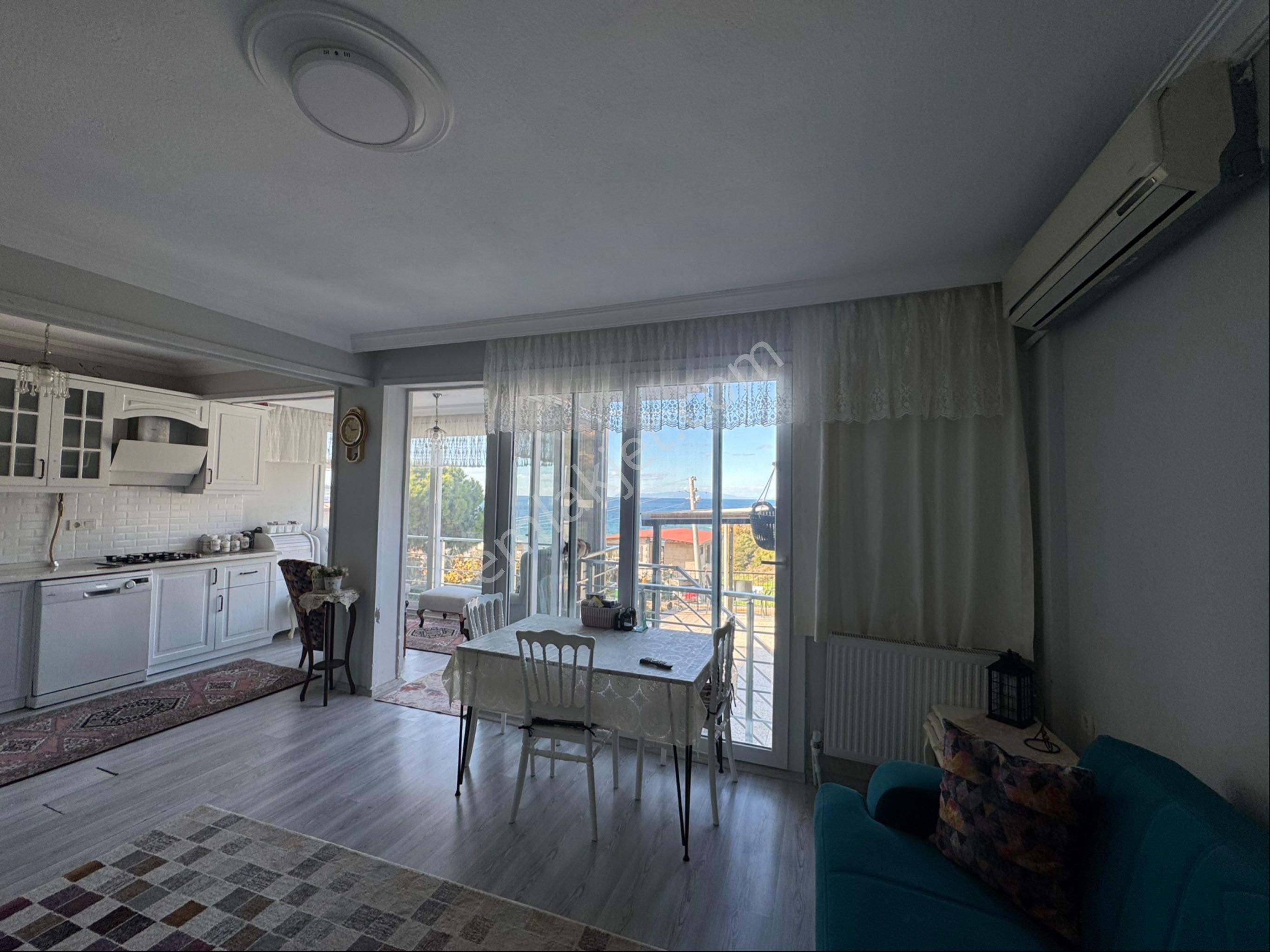 Çakmaklı Da Deniz Manzaralı Masrafsız Satılık Ev - Görsel 8