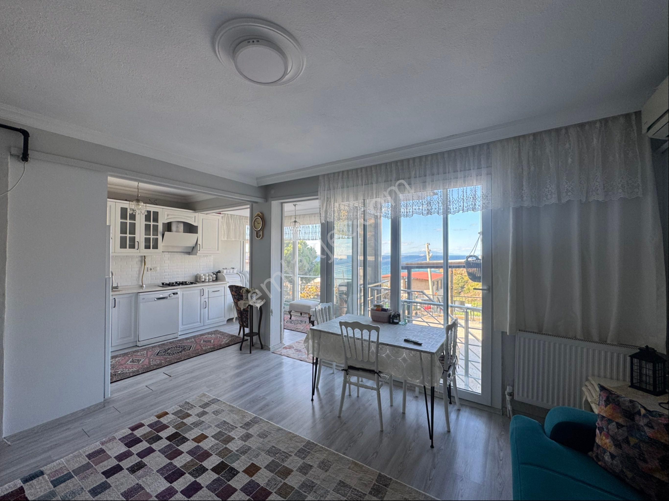 Çakmaklı Da Deniz Manzaralı Masrafsız Satılık Ev - Görsel 7