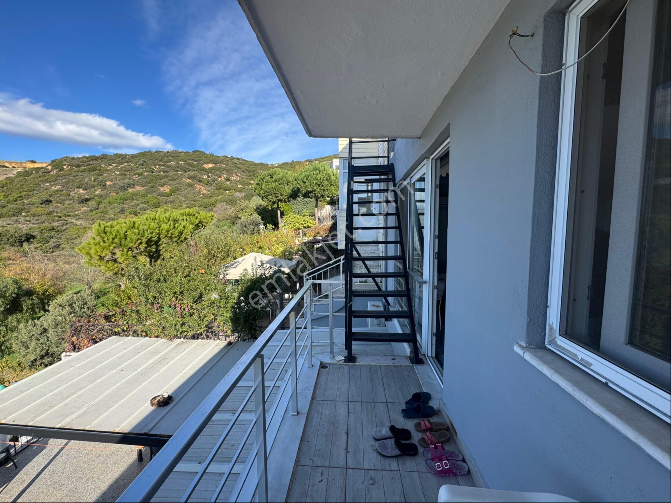 Çakmaklı Da Deniz Manzaralı Masrafsız Satılık Ev - Görsel 27