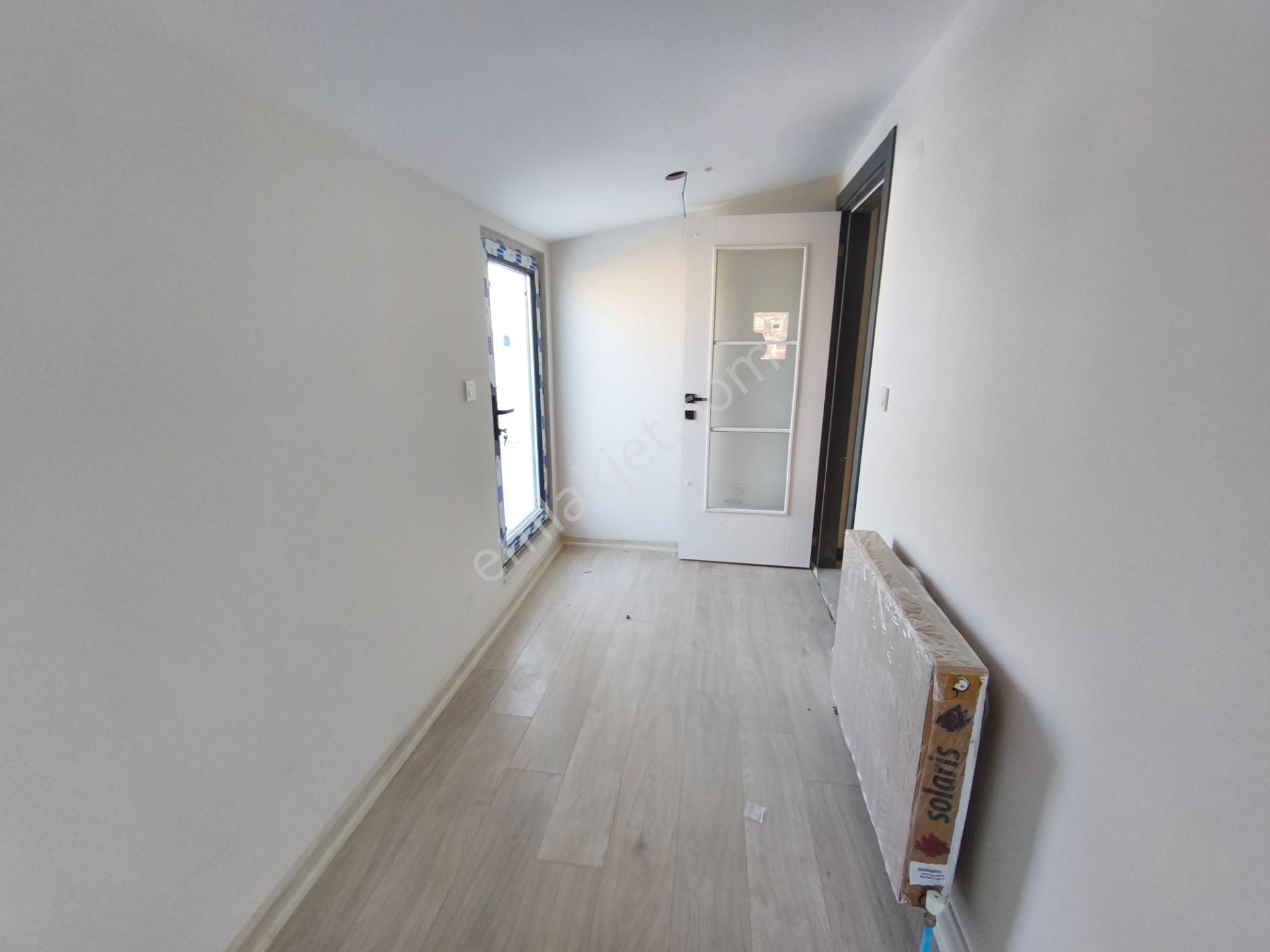 Acil Sultanbeyli De Satılık 210 M.4+2 Üst Düblx - Görsel 16