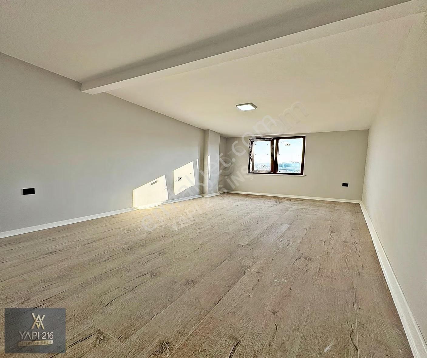 Yapı 216'dan İki Aileye Uygun Yüksek Tavanlı 4+2 Dubleks Daire - Görsel 24