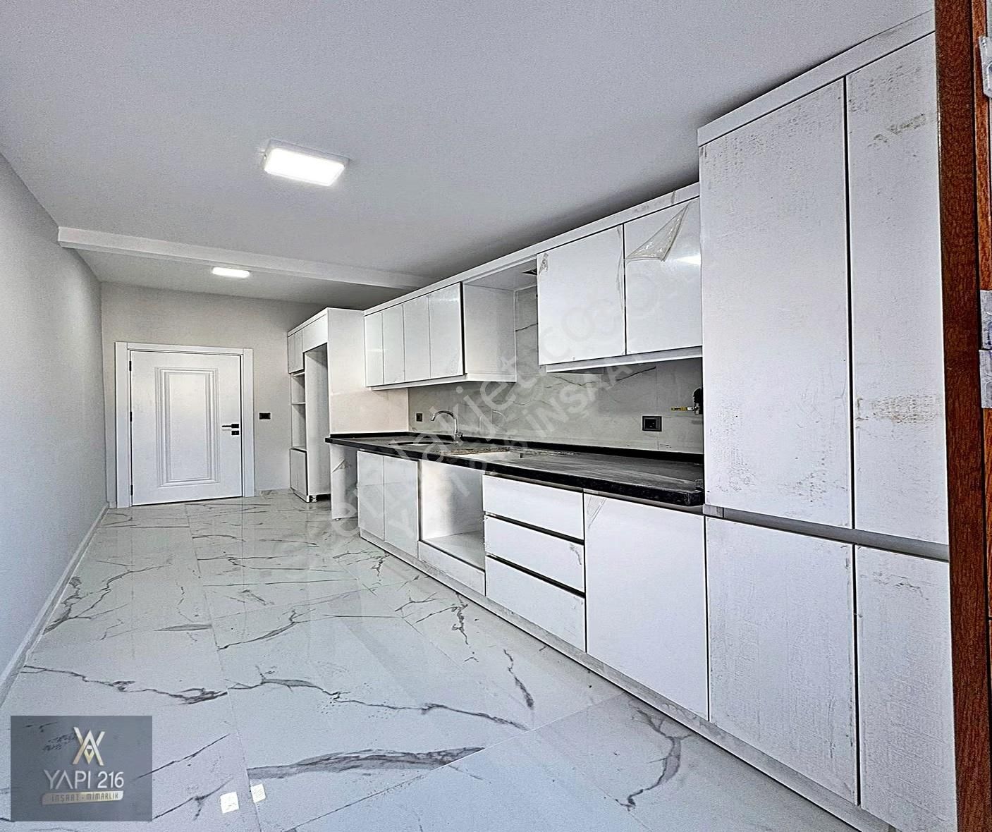 Yapı 216'dan İki Aileye Uygun Yüksek Tavanlı 4+2 Dubleks Daire - Görsel 25