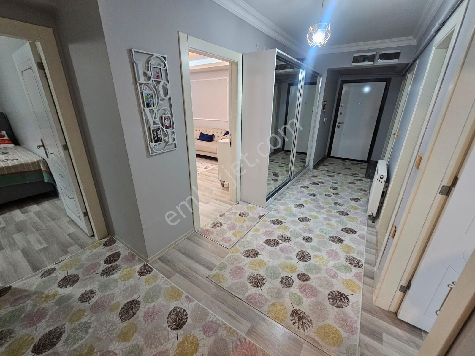 Karapürçek'te Salı Pazarı Mevki Asansörlü Ebeveyn Banyolu Kilerli 2+1 Satılık Daire !!! - Görsel 23