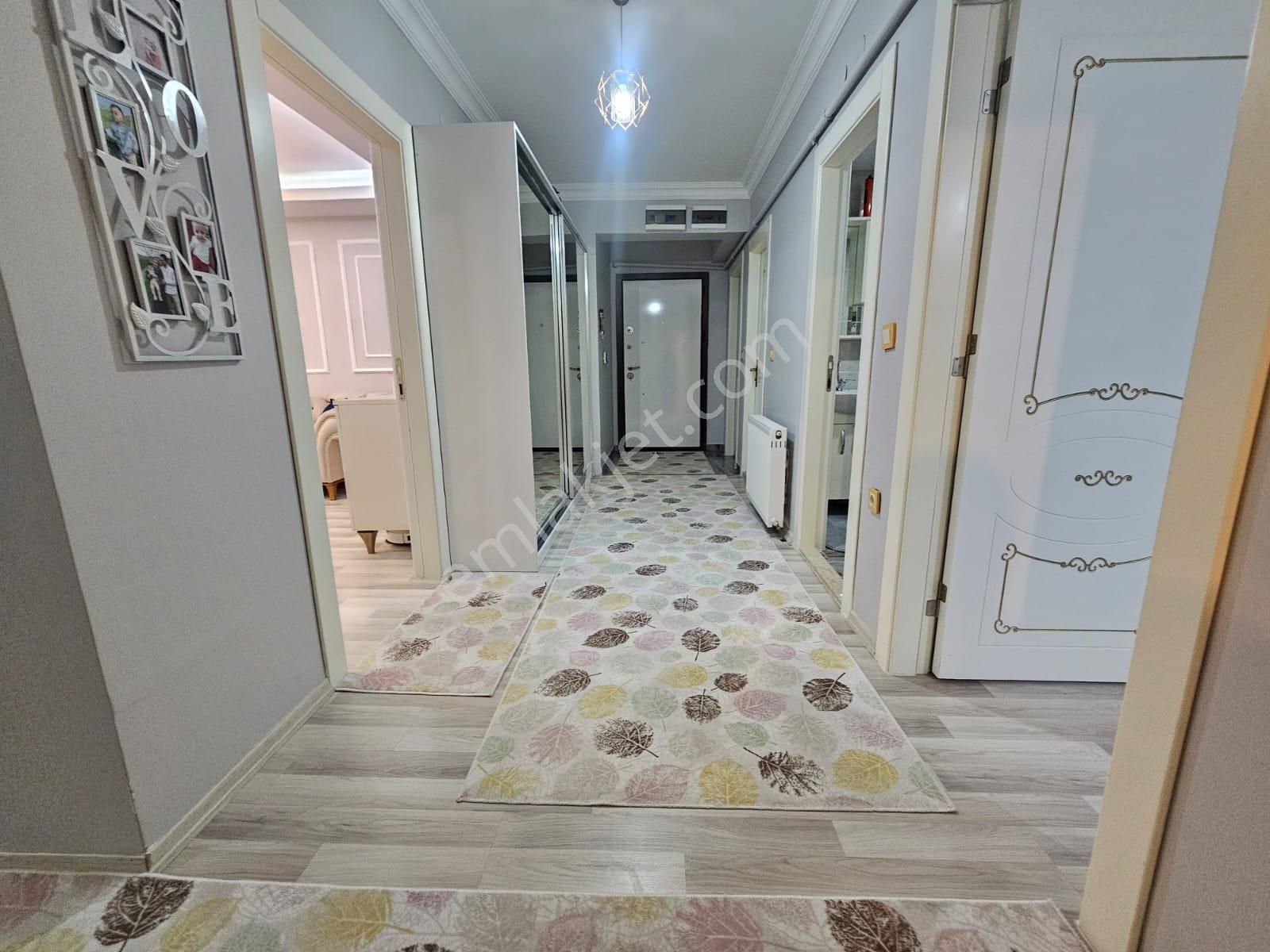 Karapürçek'te Salı Pazarı Mevki Asansörlü Ebeveyn Banyolu Kilerli 2+1 Satılık Daire !!! - Görsel 21