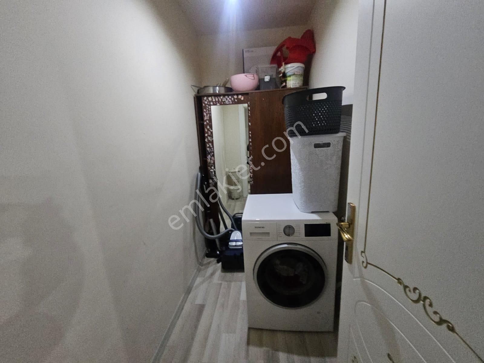 Karapürçek'te Salı Pazarı Mevki Asansörlü Ebeveyn Banyolu Kilerli 2+1 Satılık Daire !!! - Görsel 28