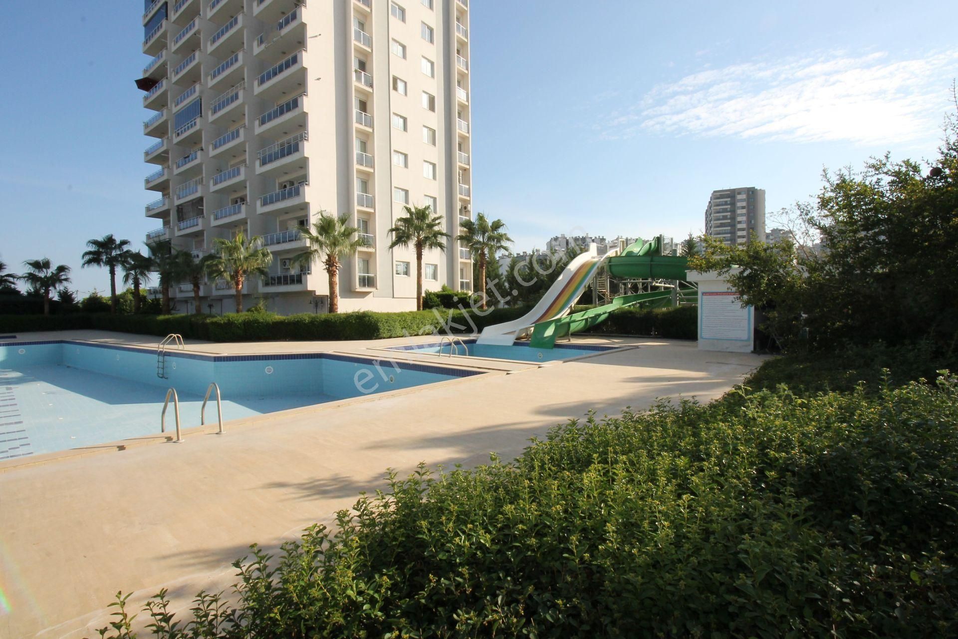 Retro’dan Leb-i Derya Lüks Sitede Full Eşyalı Kiralık 3+1 - Görsel 35