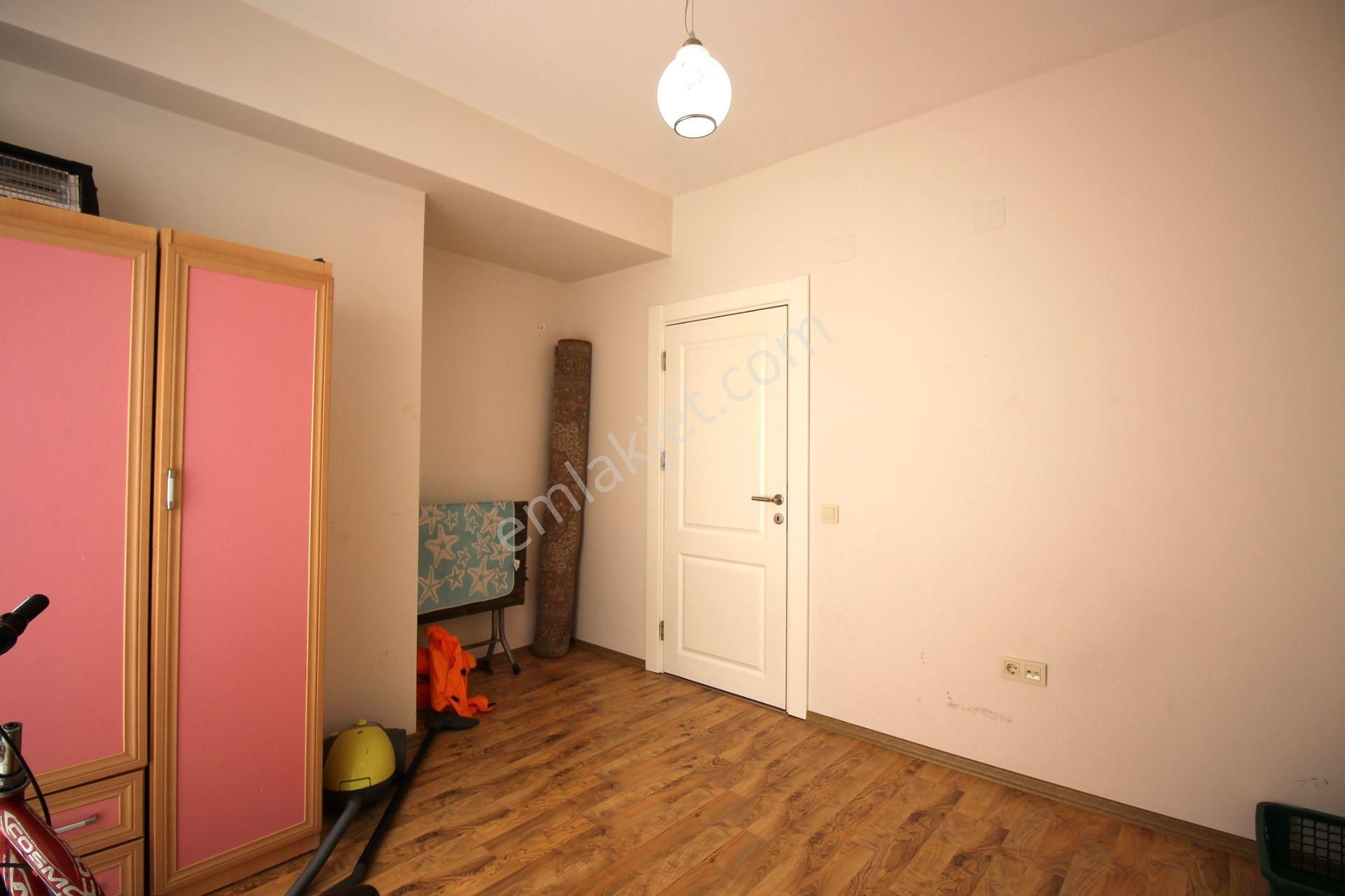 Retro’dan Leb-i Derya Lüks Sitede Full Eşyalı Kiralık 3+1 - Görsel 7