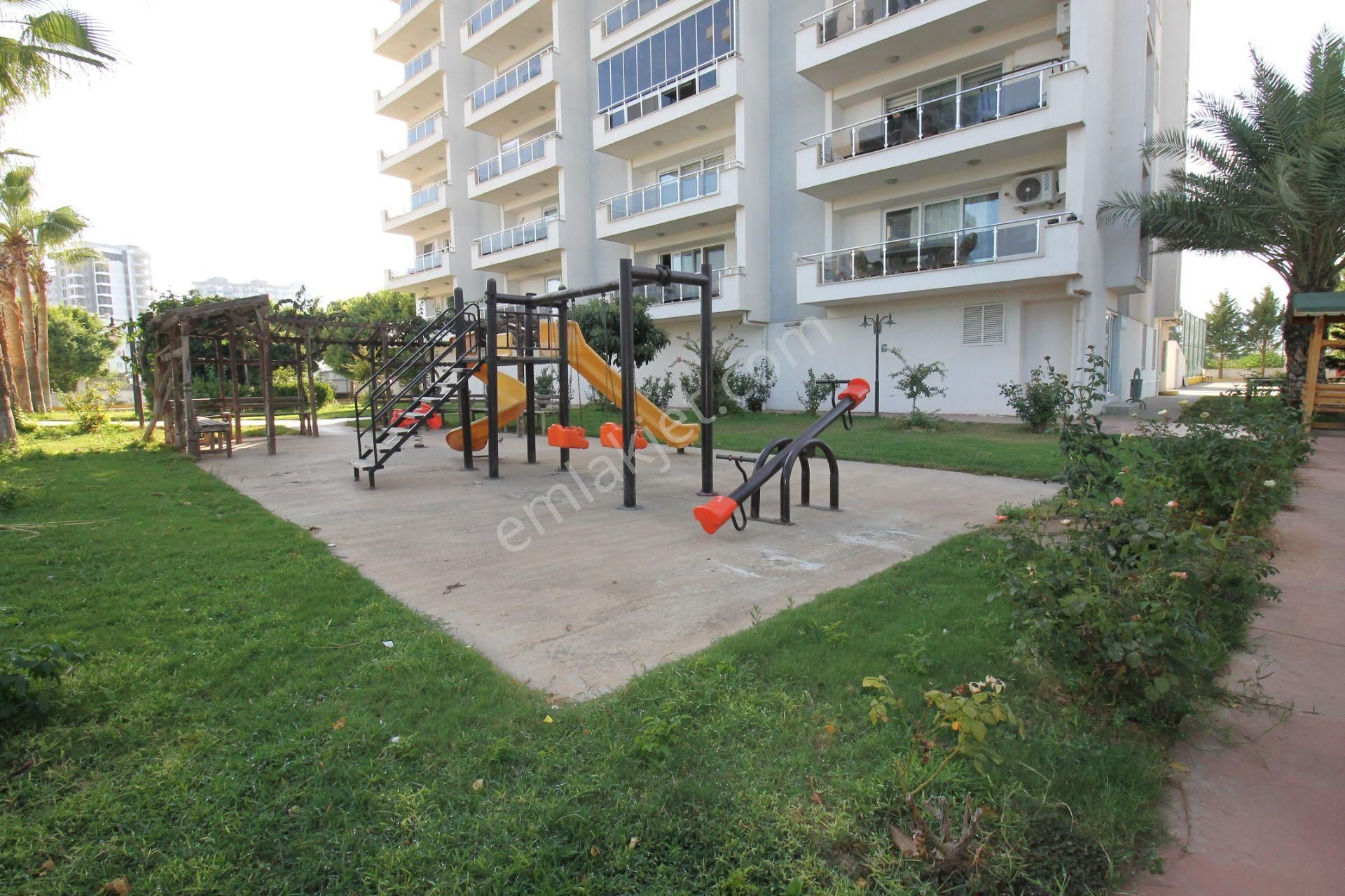 Retro’dan Leb-i Derya Lüks Sitede Full Eşyalı Kiralık 3+1 - Görsel 33