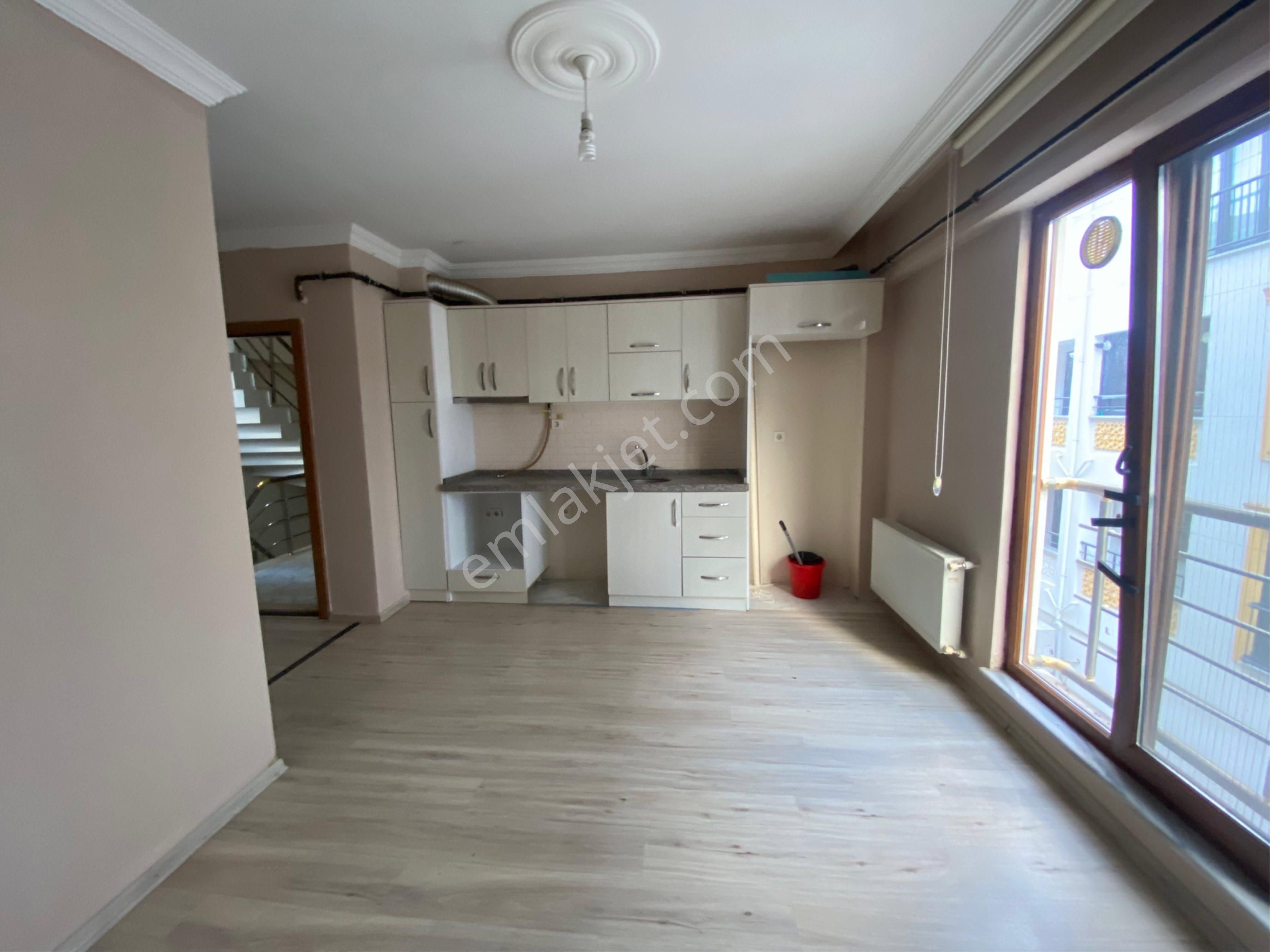 Çan Caddesinde 1+1 Ara Kat Fırsatı 50 M² Kullanışlı Daıre - Görsel 13