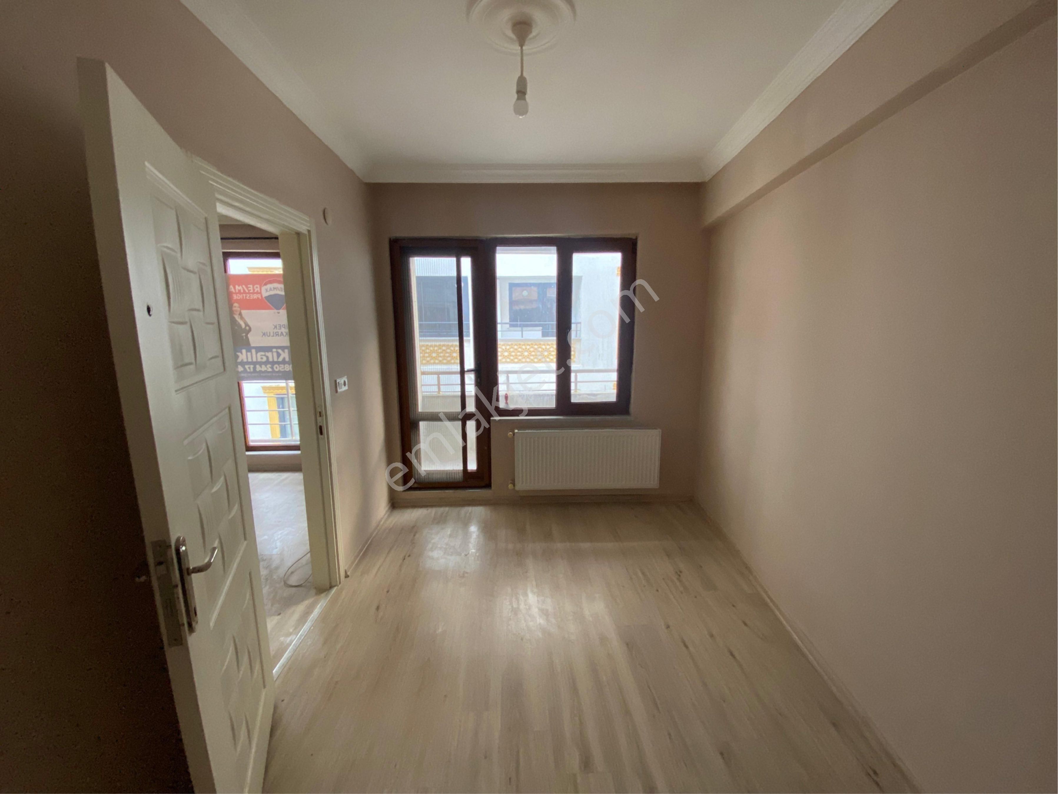 Çan Caddesinde 1+1 Ara Kat Fırsatı 50 M² Kullanışlı Daıre - Görsel 14