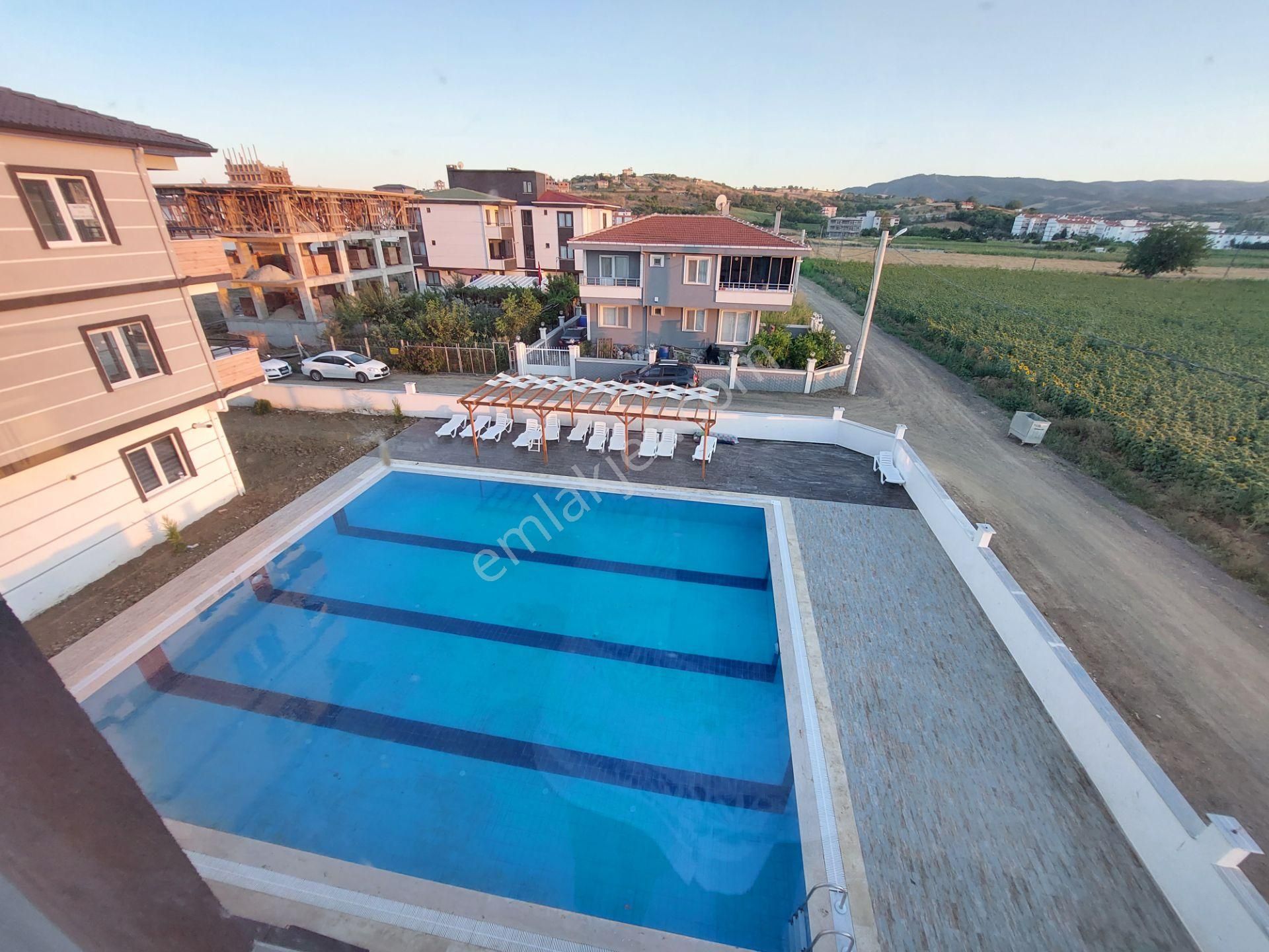 Sahil Emlak'tan Kumbağ'da Satılık 2+1 Daire Çift Havuzlu - Görsel 8