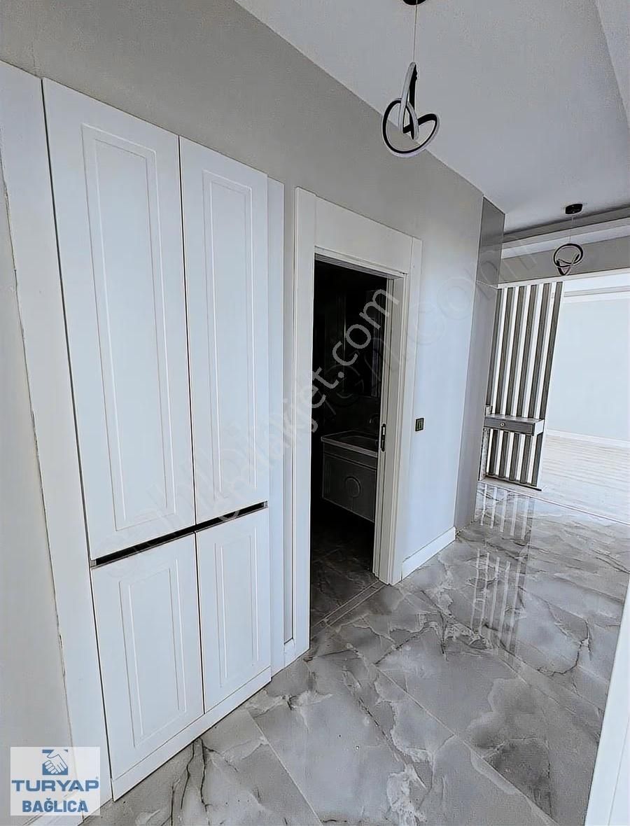 Yapracık'ta 2+1 Ayrı Mutfaklı Satılık Daire Ara Kat - Görsel 12