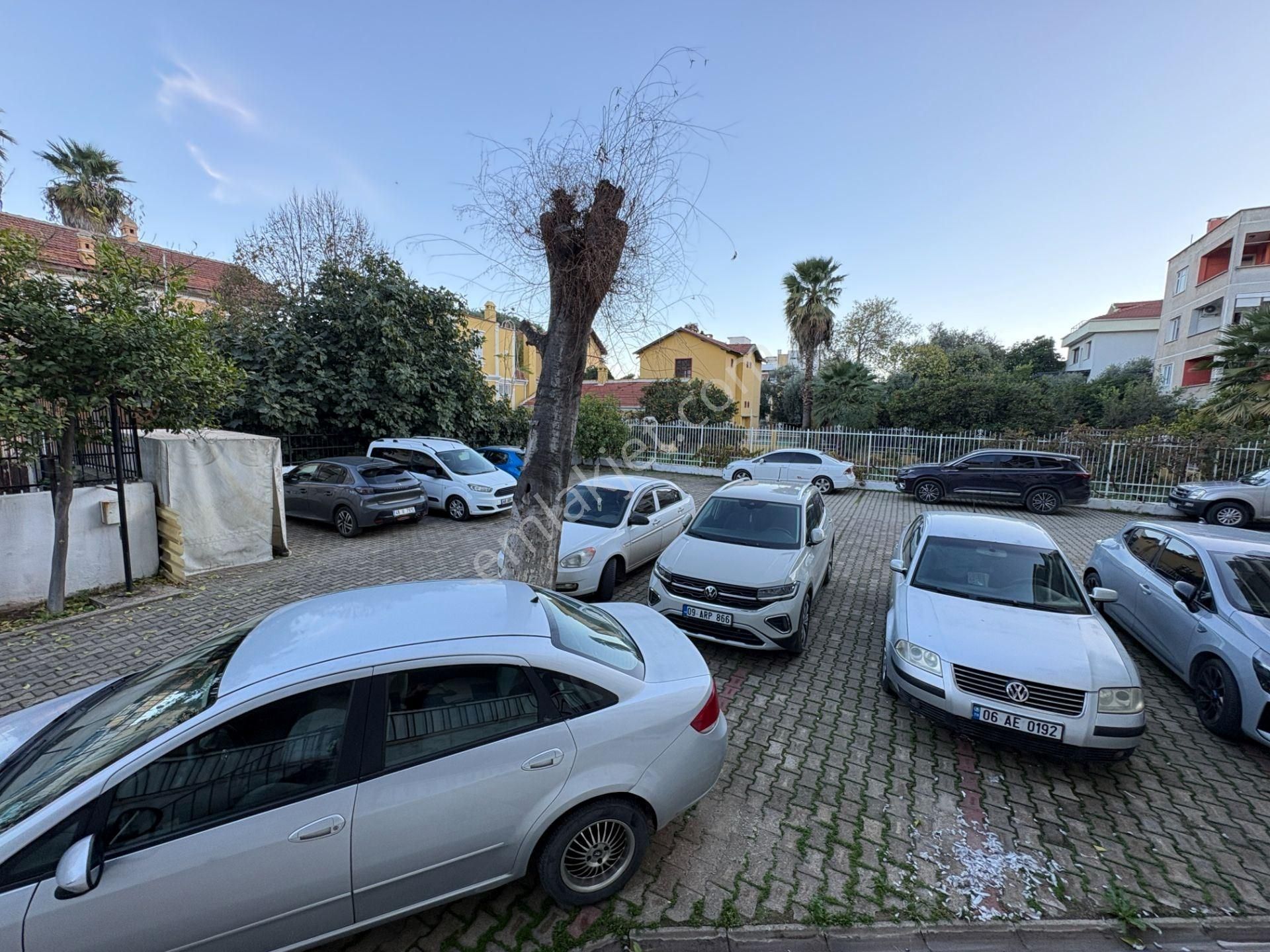 Milas Merkezde Kiralık 3+1 Daire - Görsel 3