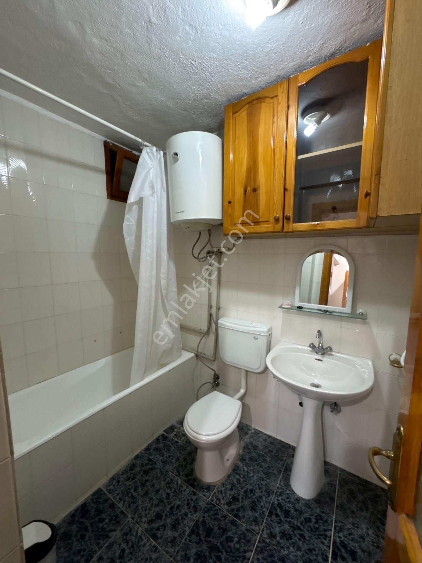 Milas Merkezde Kiralık 3+1 Daire - Görsel 10