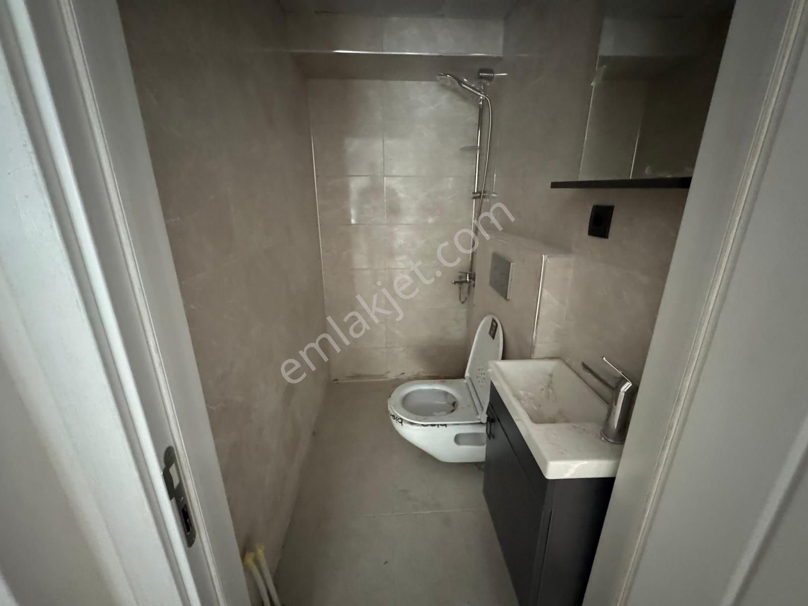 Anıttepe Gençlik Caddesinde Yatırıma Uygun Satılık 3+2 Daire - Görsel 6