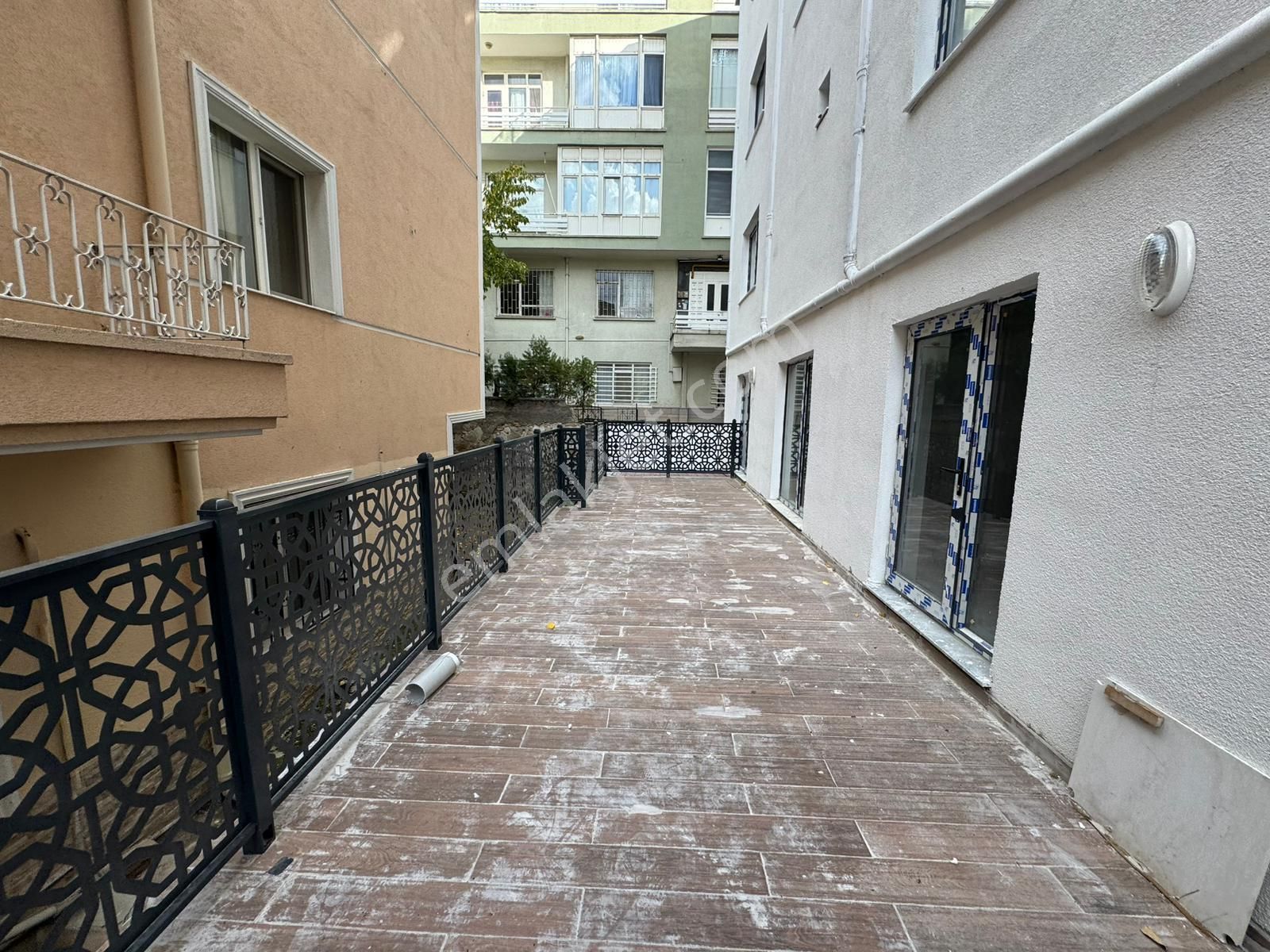 Anıttepe Gençlik Caddesinde Yatırıma Uygun Satılık 3+2 Daire - Görsel 13