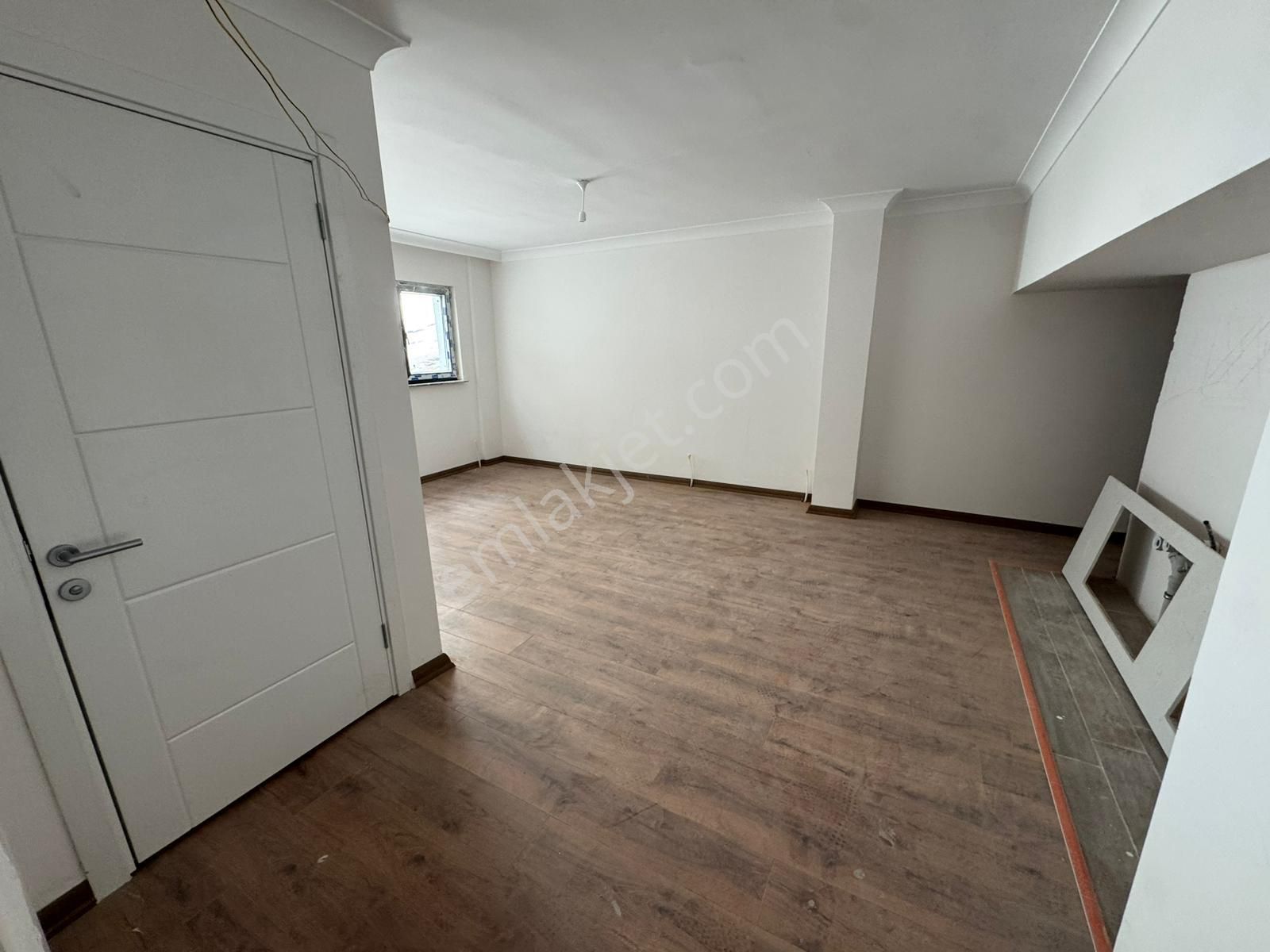 Anıttepe Gençlik Caddesinde Yatırıma Uygun Satılık 3+2 Daire - Görsel 21